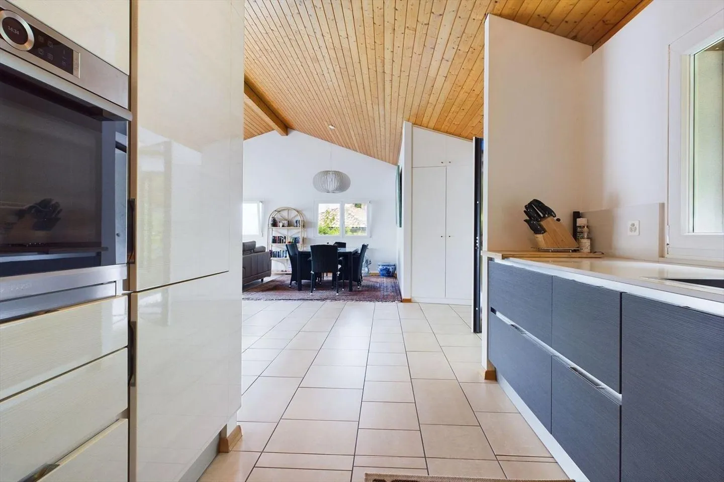 Una grande proprietà in riva al lago a Brusino Arsizio - Foto 10 di 13