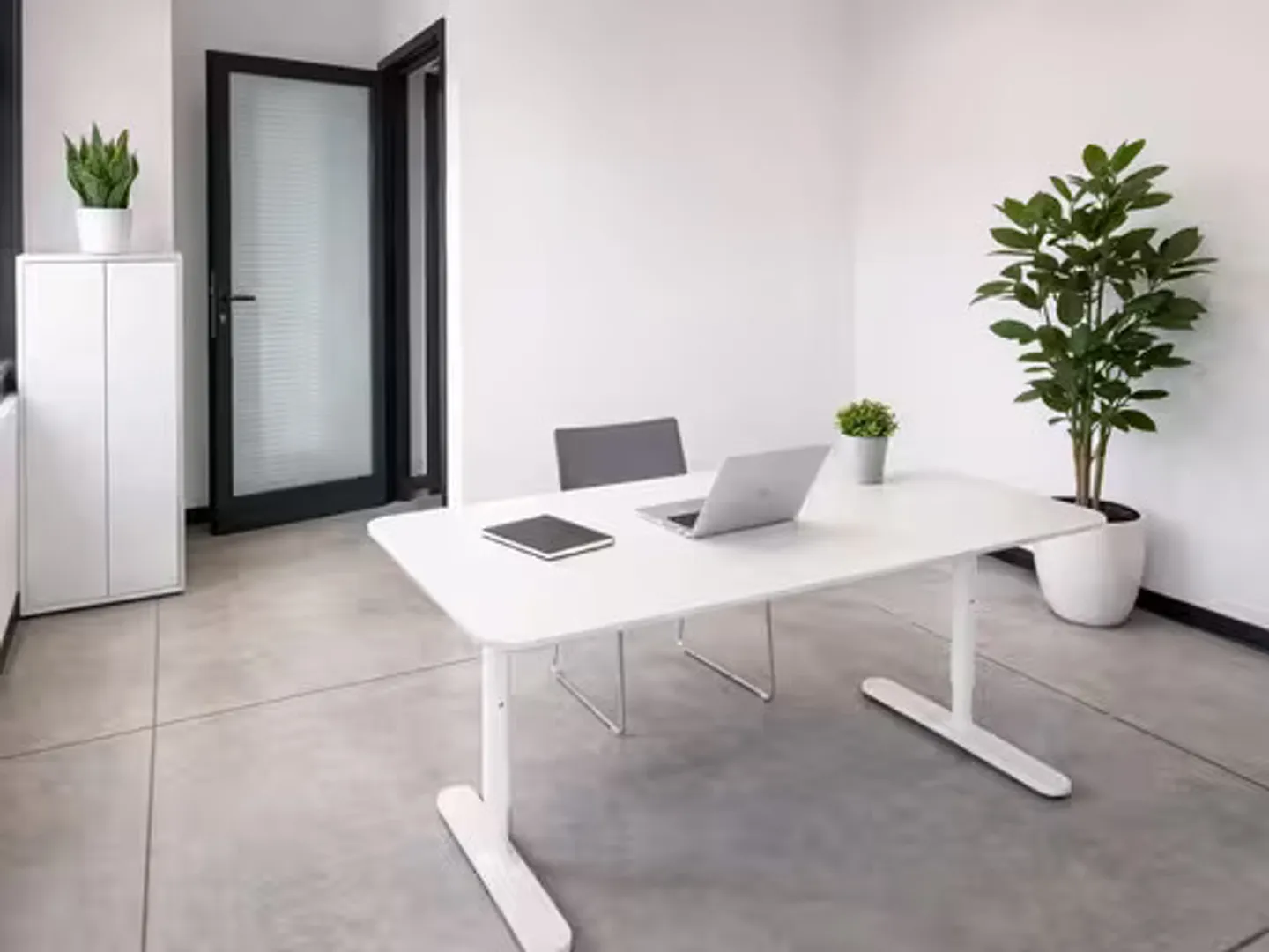 Uffici moderni in affitto - Foto 2 di 3