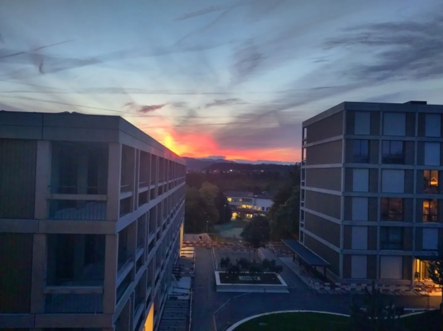 «APPARTAMENTO 4½ STANZE A BERN - FELSENAU/TIEFENAU, ARREDATO, TEMPORANEO» - Foto 8 di 9