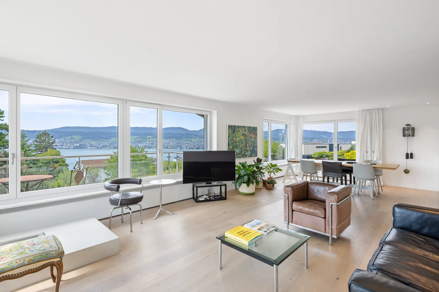 Appartamento attraente di 3,5 locali con giardino idilliaco a Herrliberg - Foto 2 di 5