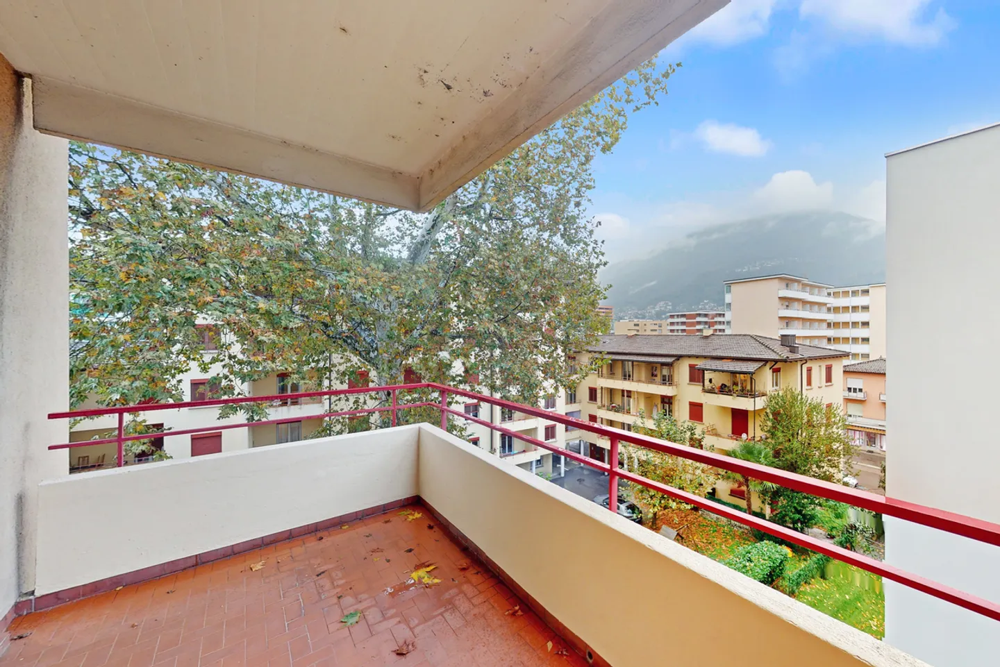 Your new home awaits you in Molino Nuovo - Photo 1 of 11