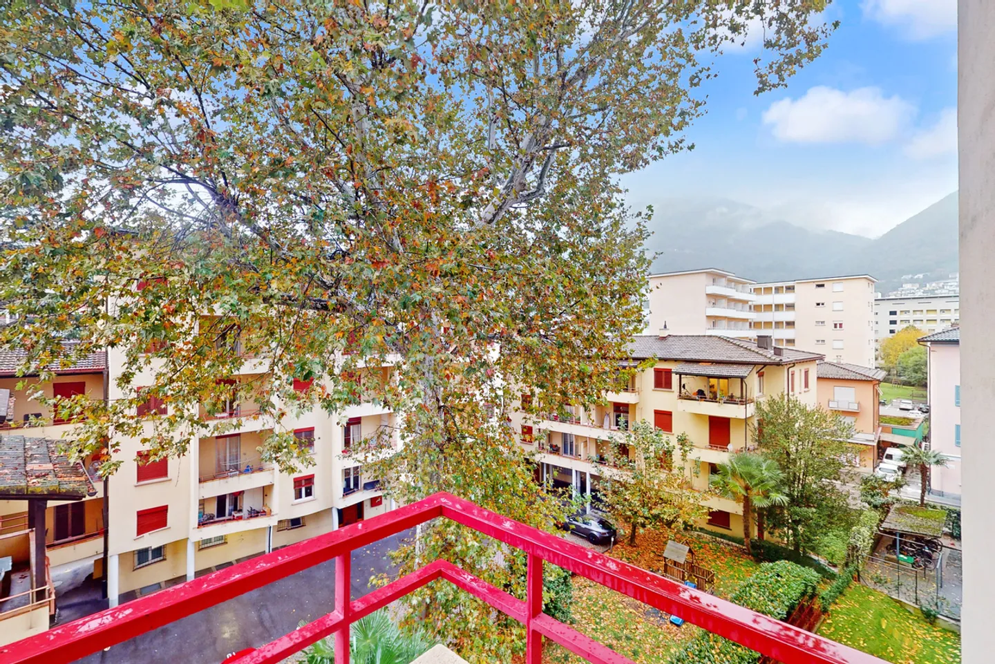Your new home awaits you in Molino Nuovo - Photo 2 of 11