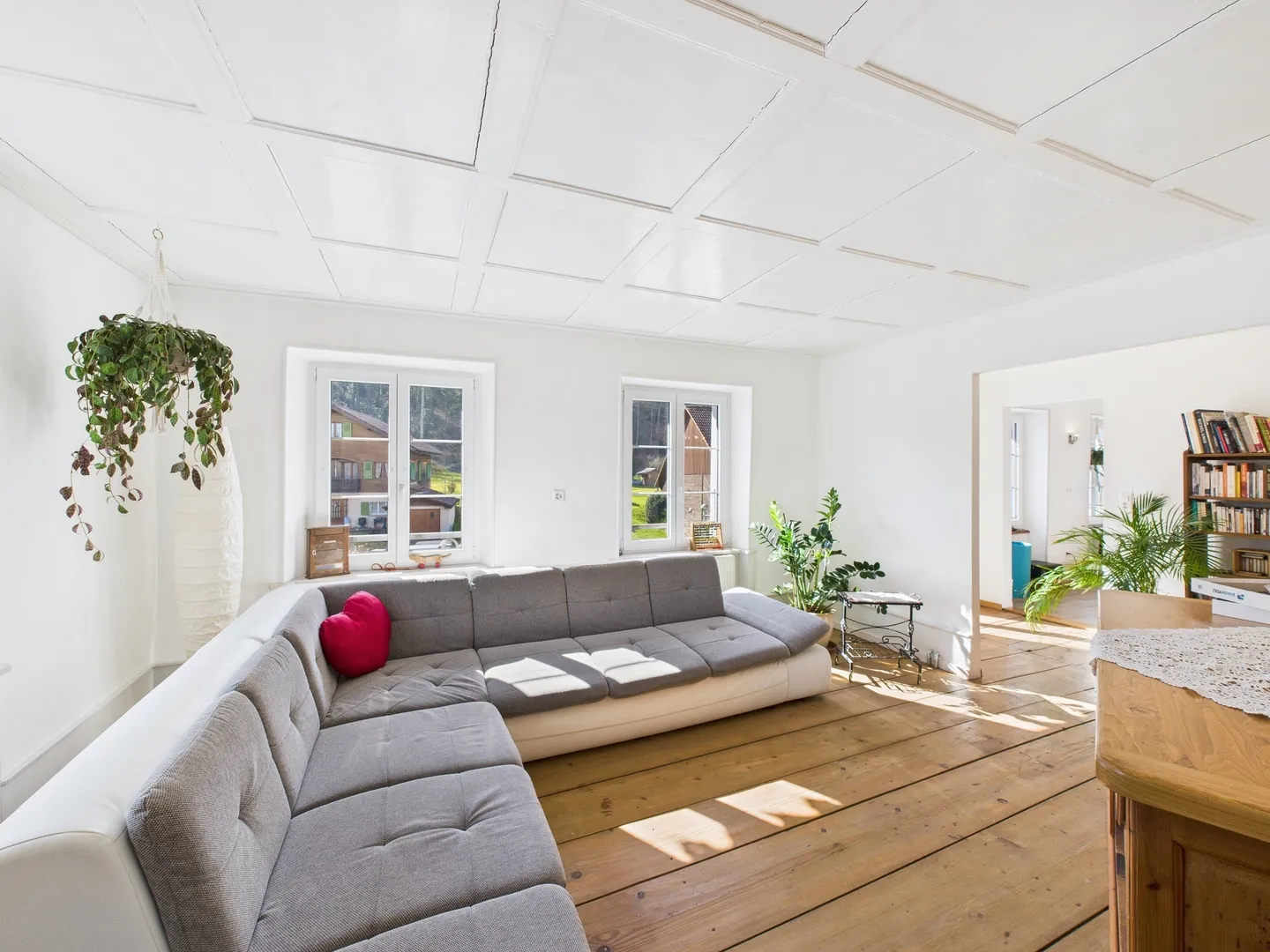 Charaktervolle Villa in Vendlincourt. - Foto 16 von 25