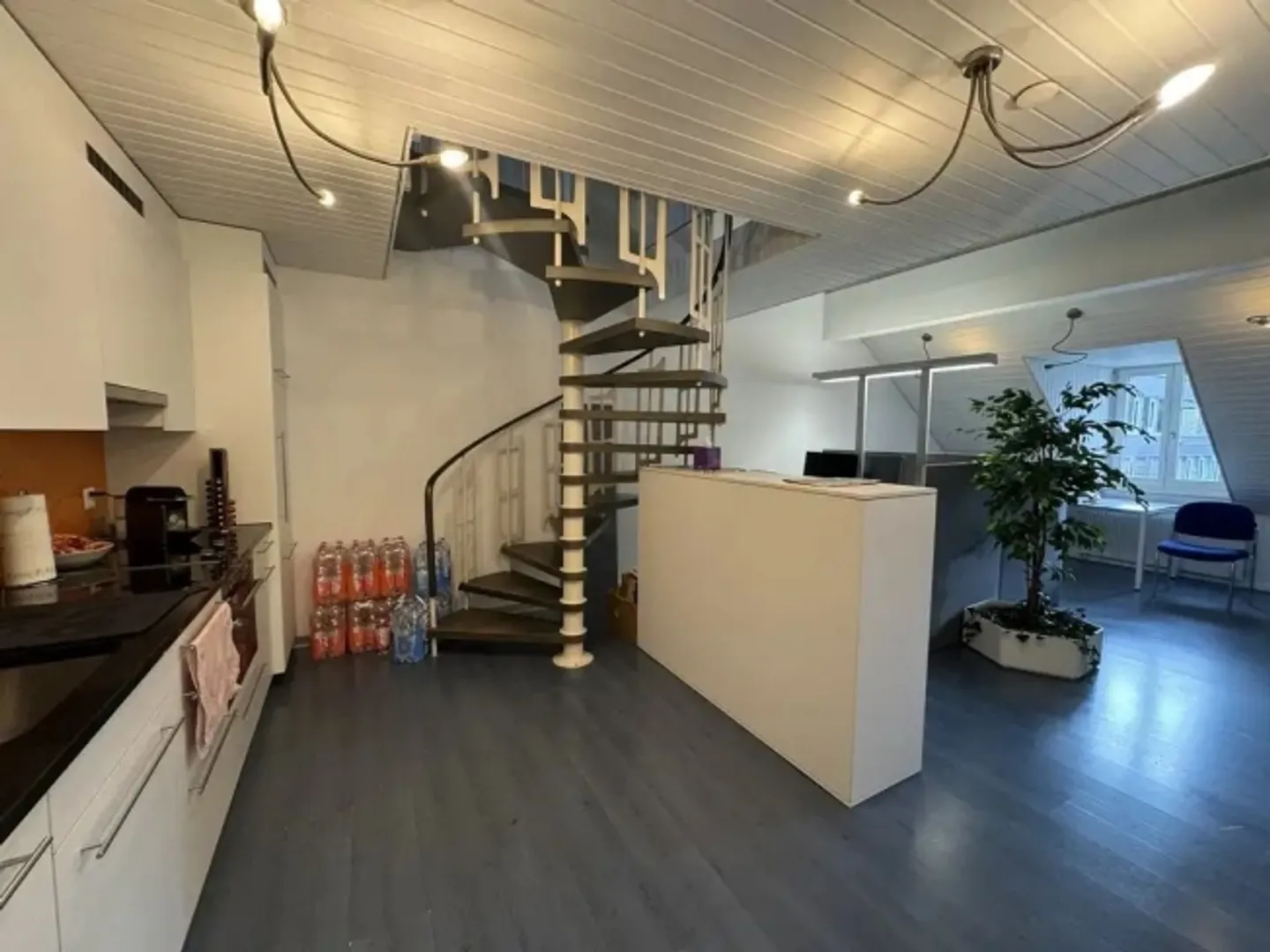 Office space on two floors with gallery in the center of Aarau - Photo 1 of 10