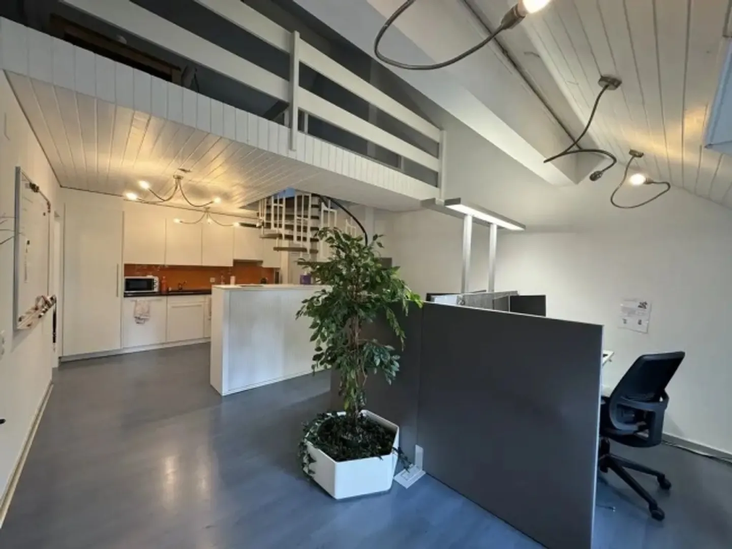 Office space on two floors with gallery in the center of Aarau - Photo 10 of 10