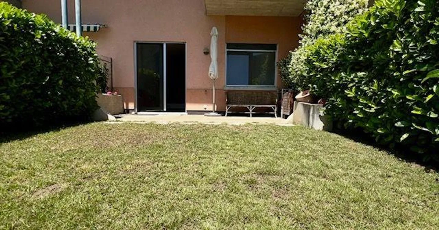 Maison mitoyenne avec vue sur le lac et jardin privé - Photo 7 sur 24