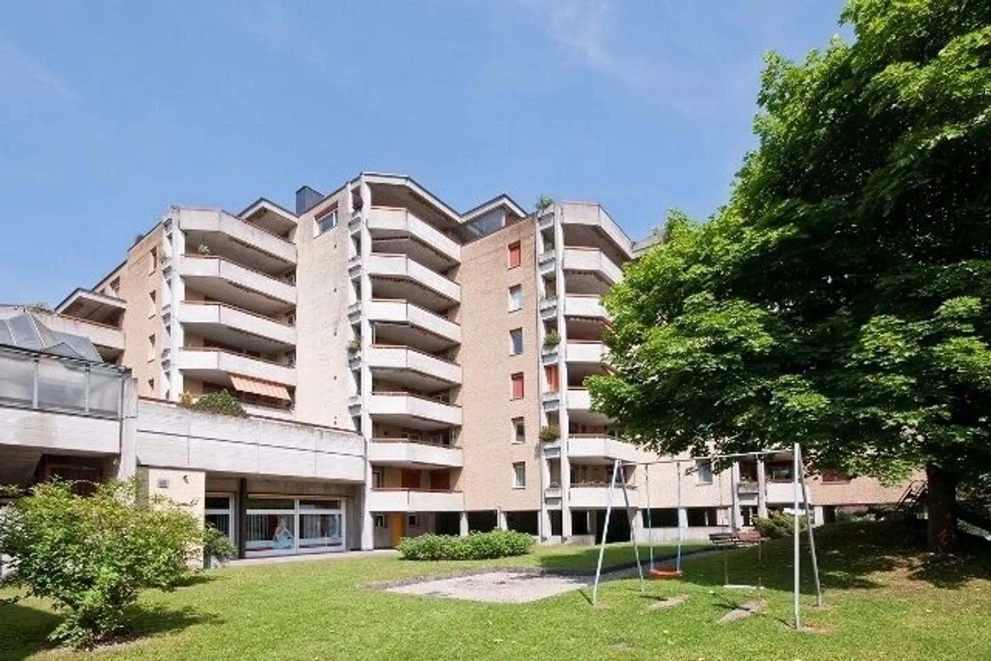 Stiamo cercando proprio te - Foto 1 di 8