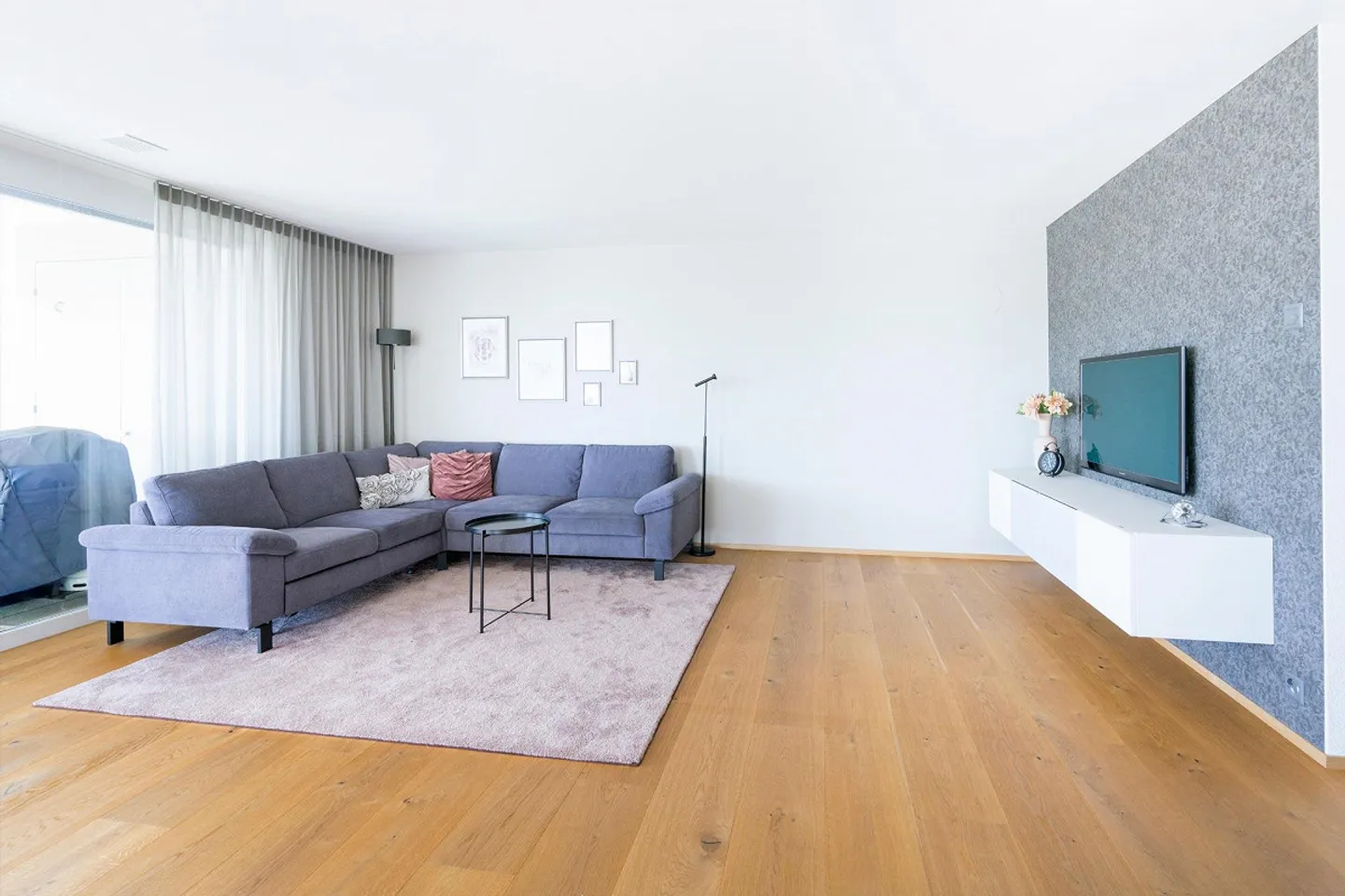 Terrace Apartment - Photo 6 of 12