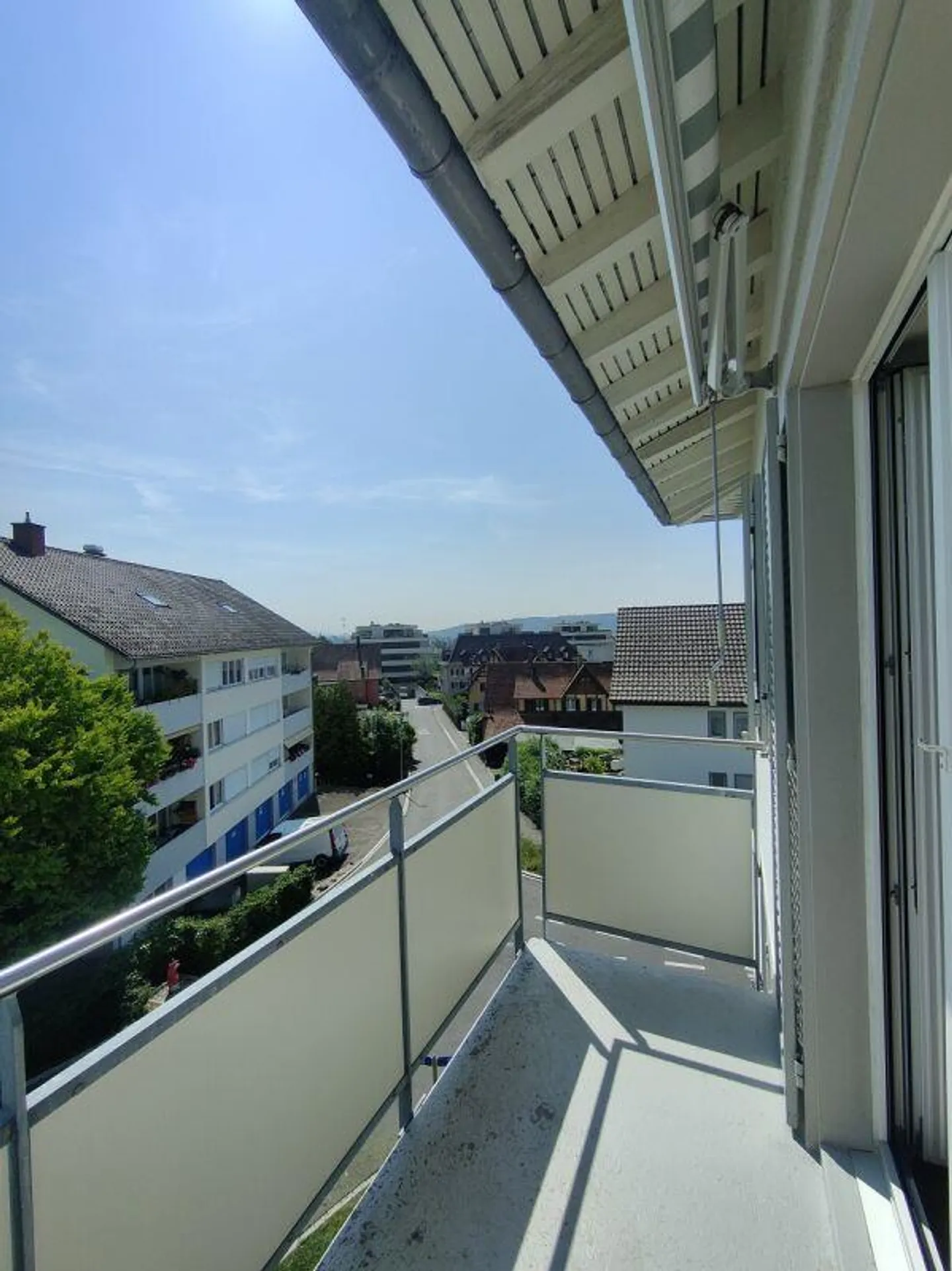 Appartement moderne dans un quartier résidentiel prisé - Photo 7 sur 9