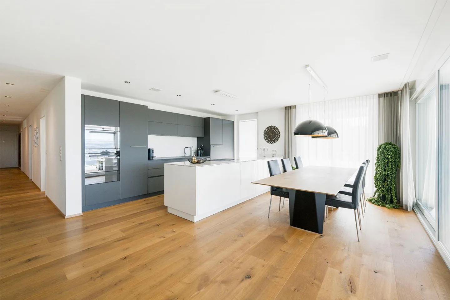 Terrace Apartment - Photo 5 of 12