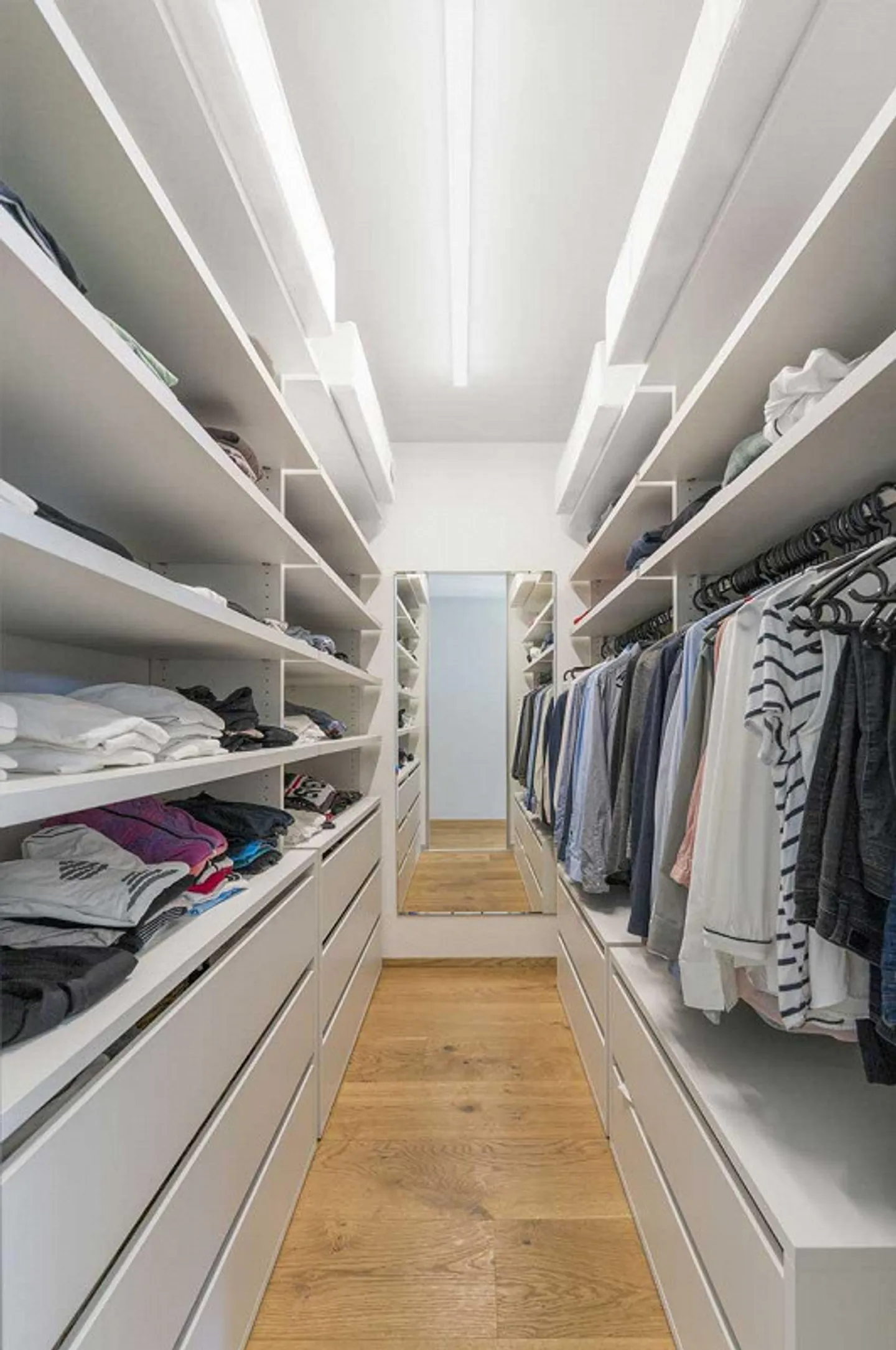 Terrace Apartment - Photo 10 of 12