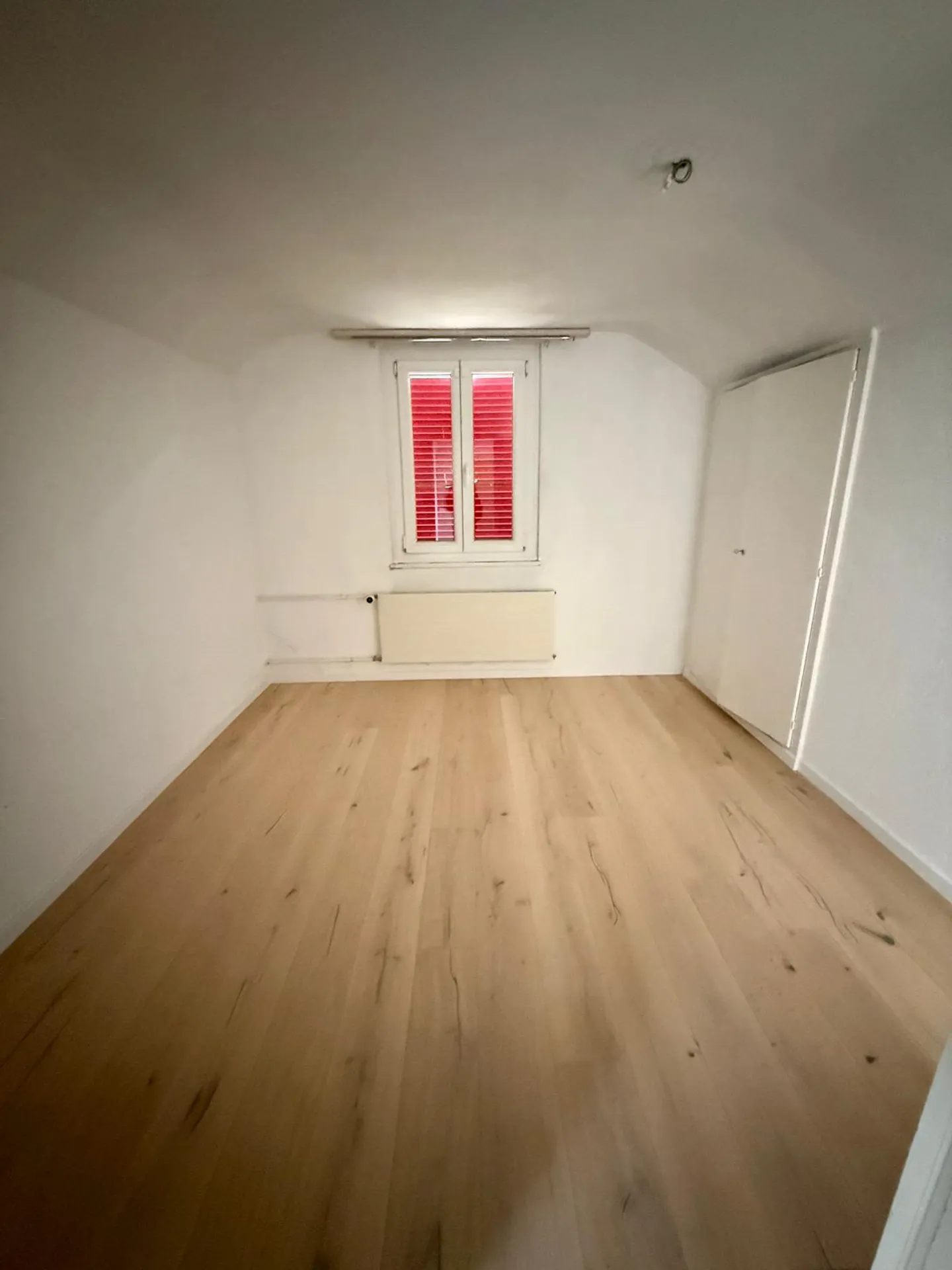 3-room apartment with attic in housing cooperative - Photo 10 of 11