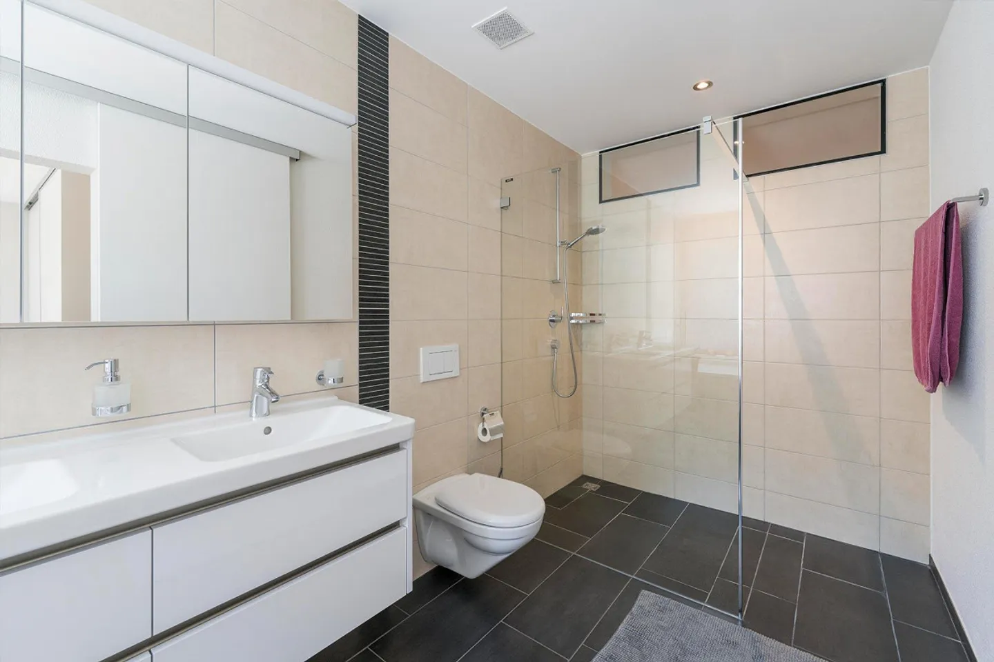 Terrace Apartment - Photo 12 of 12