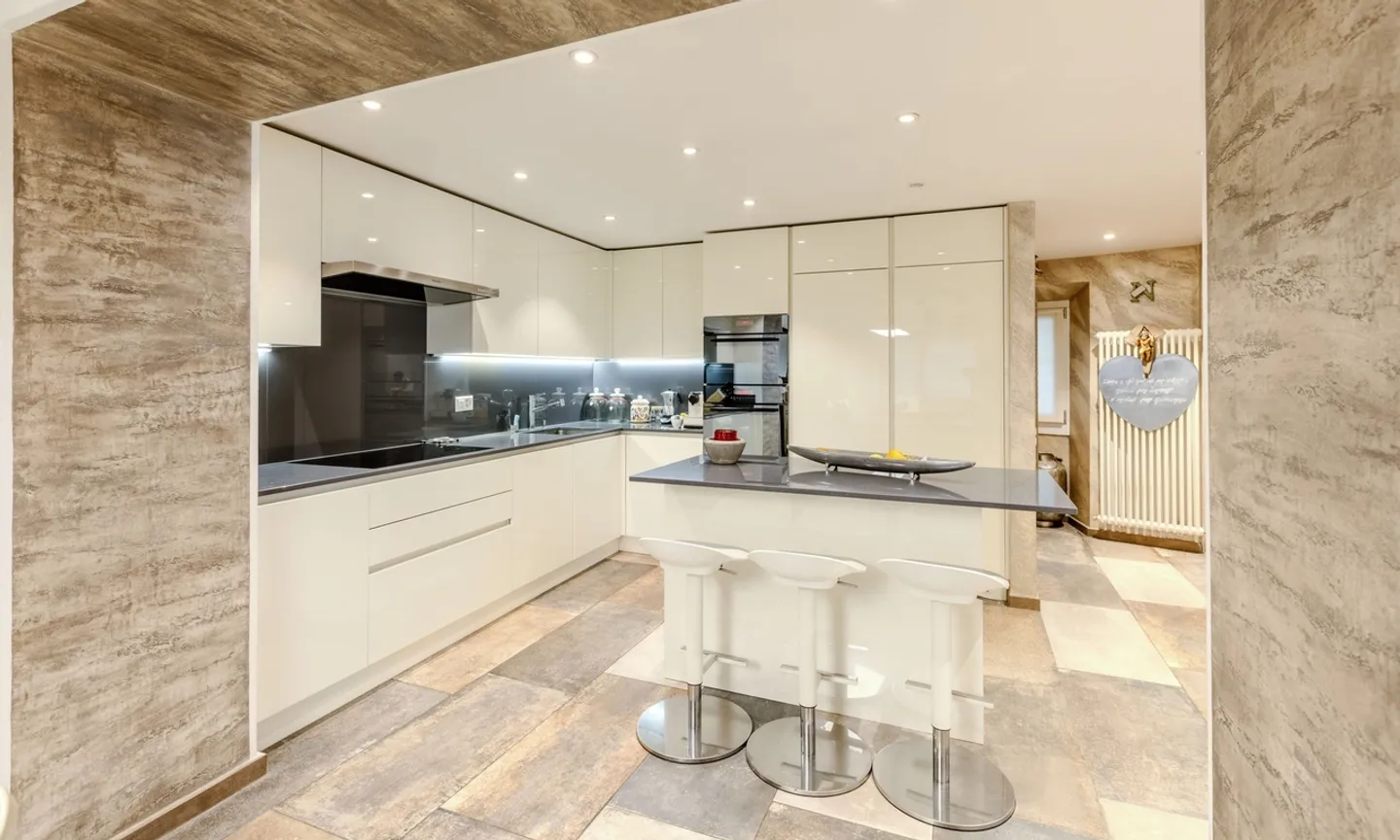 Fantastic independent house 5.5 rooms in Melide, Canton TI - Photo 2 of 10