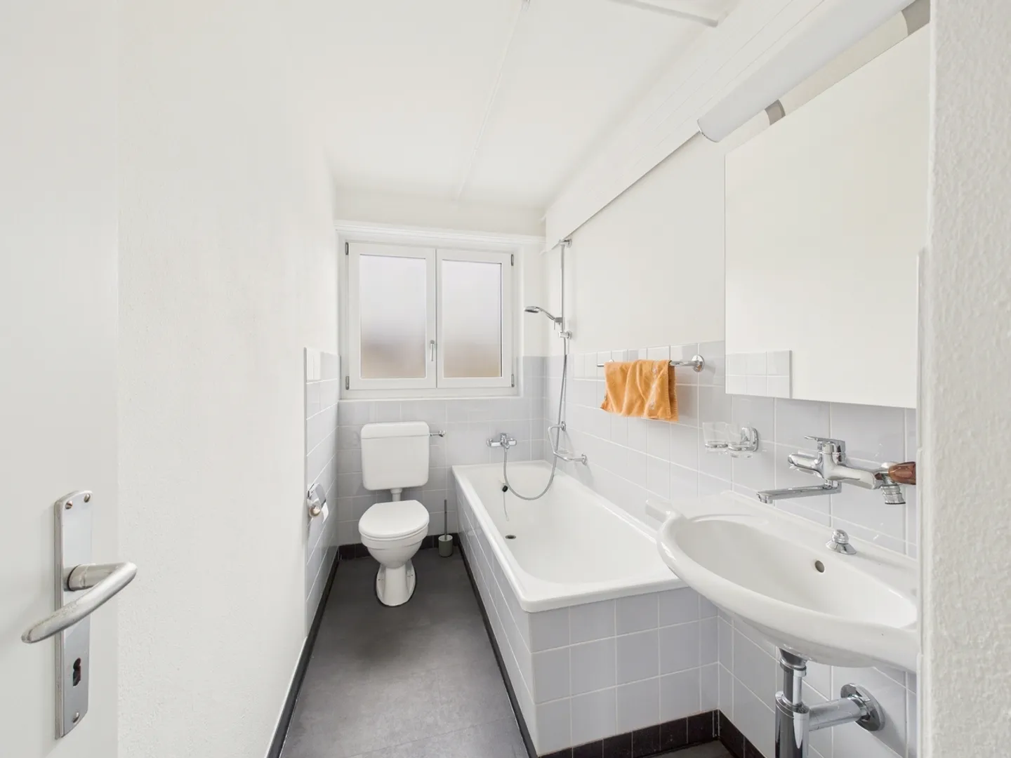 Appartement 3.5 pièces à Biglen - Photo 6 sur 8