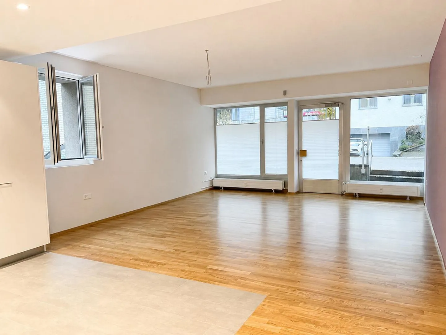 Ampio e quasi nuovo appartamento di 3,5 stanze in affitto - Foto 5 di 10