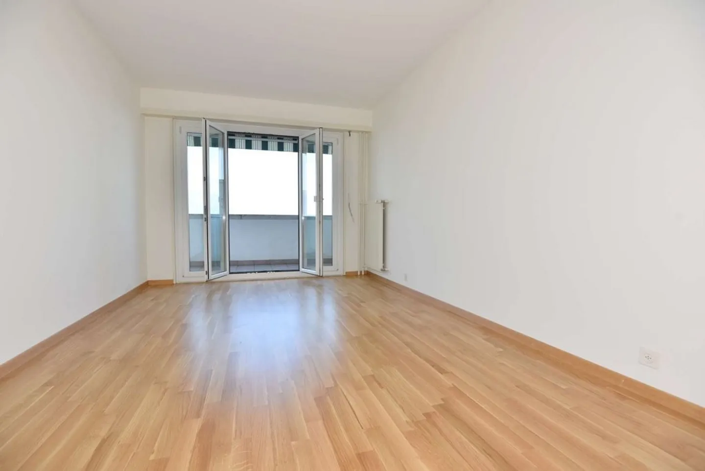 2 Steps from the Lake with Stunning View - Photo 6 of 11