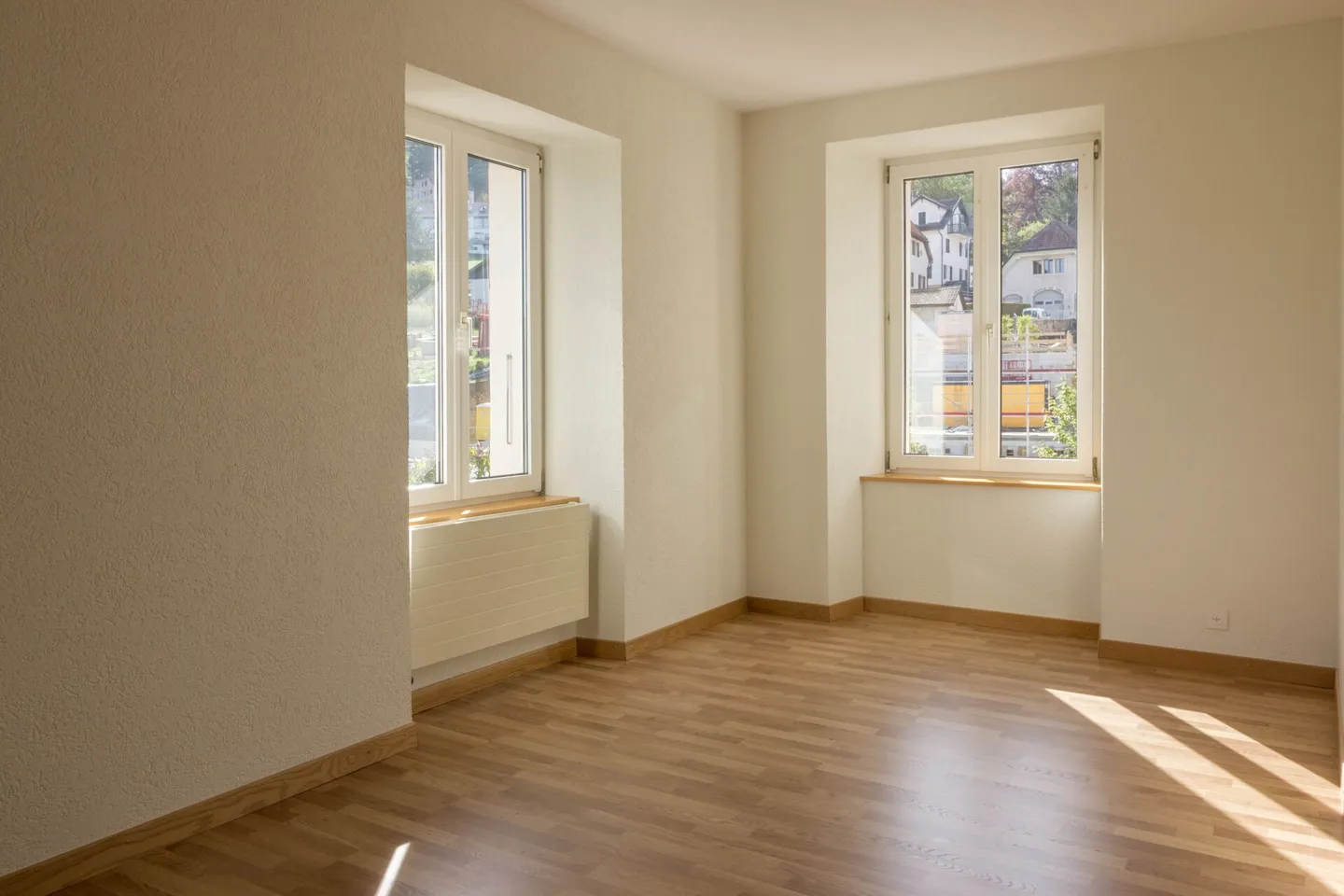 Lac 4, Les Brenets - 5-Zimmer-Wohnung mit Balkon im 2. Stock - Foto 15 von 16