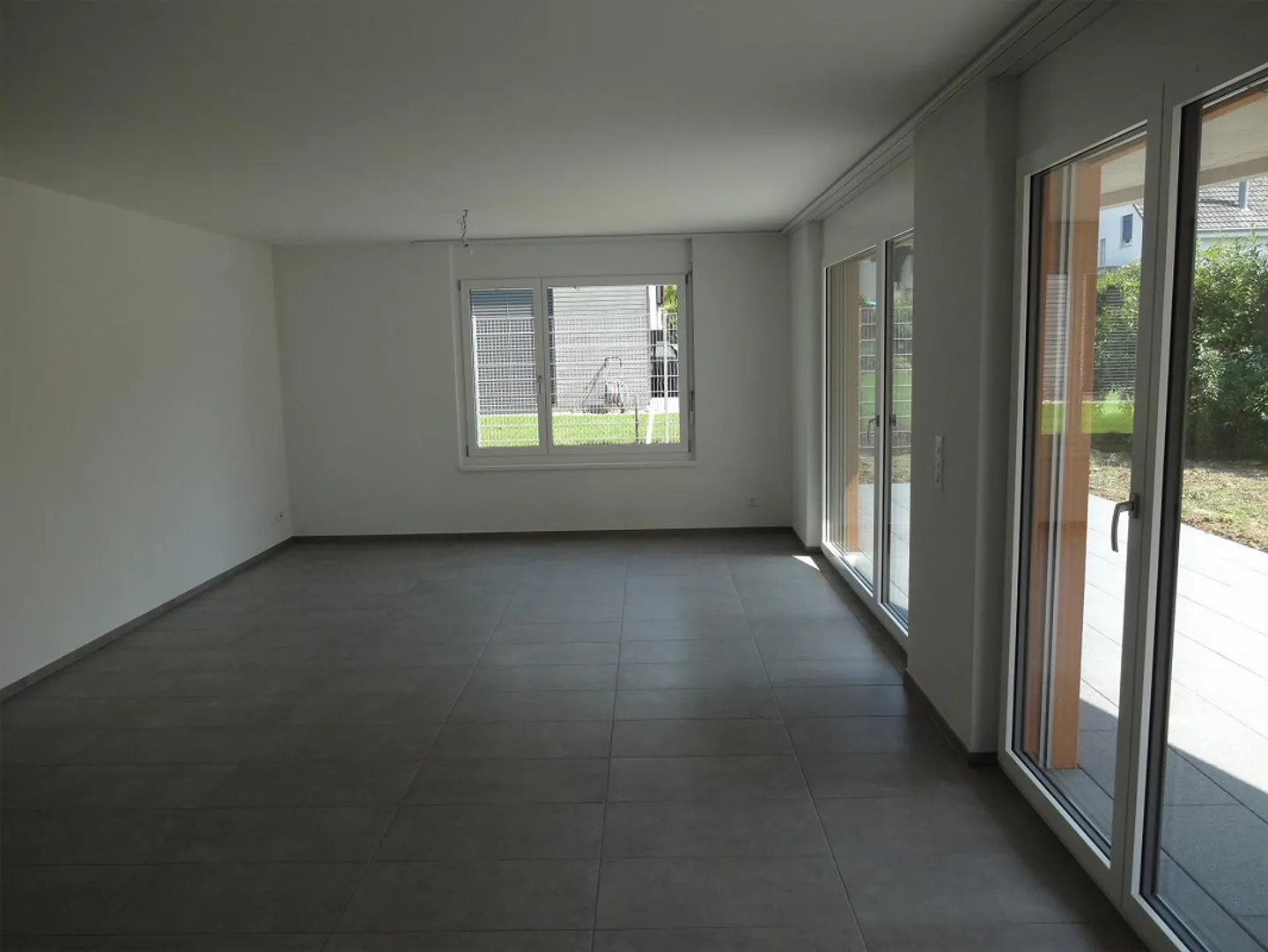 4.5-Zimmer Wohnung mit Garten - Foto 3 von 10