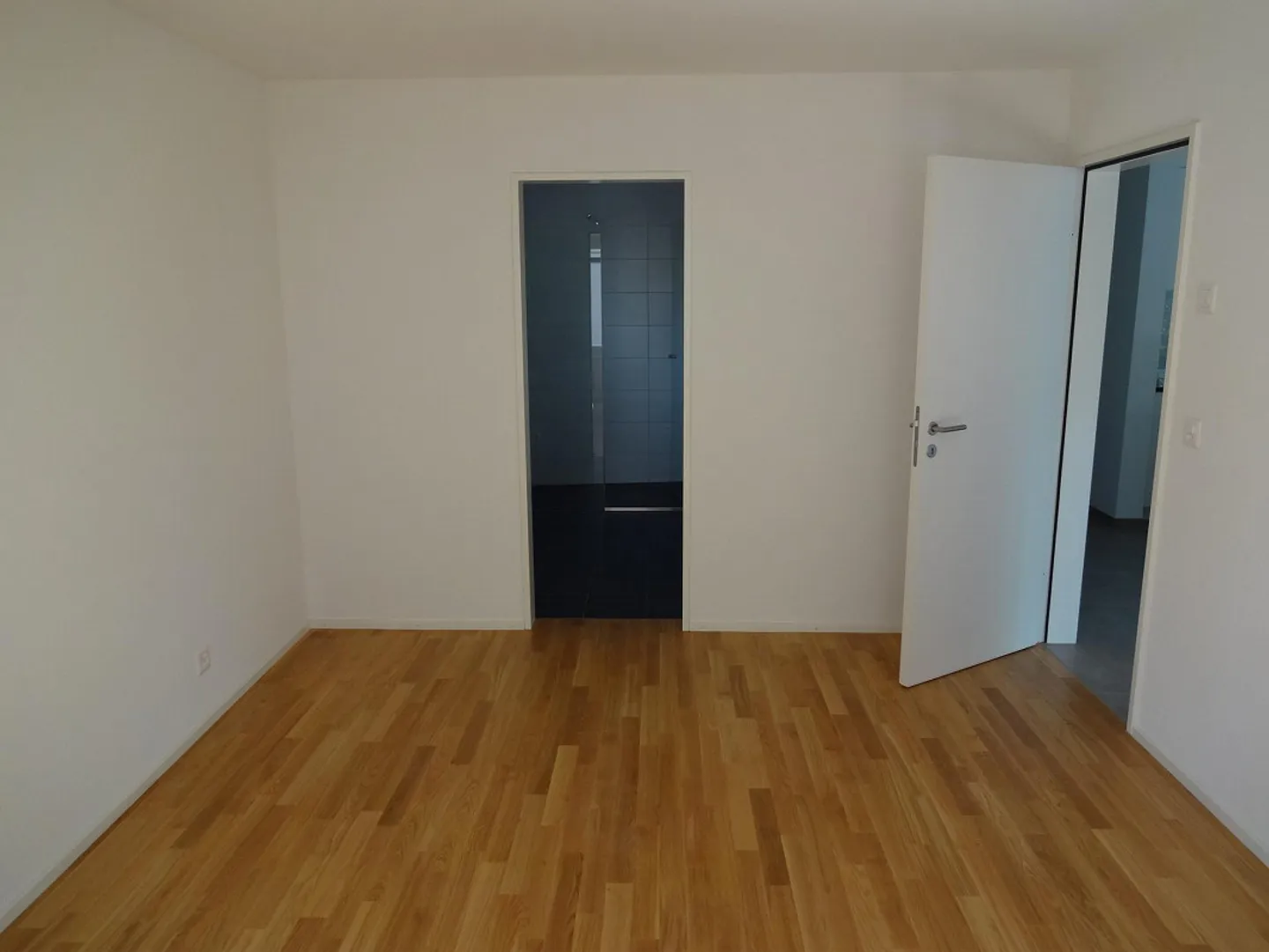 4.5-Zimmer Wohnung mit Garten - Foto 5 von 10