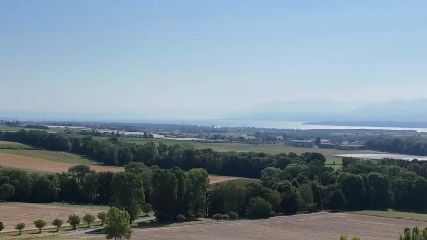 Co-exclusivity: Duplex penthouse of 275 m² in La Rippe (10' from Nyon) - Photo 11 of 11