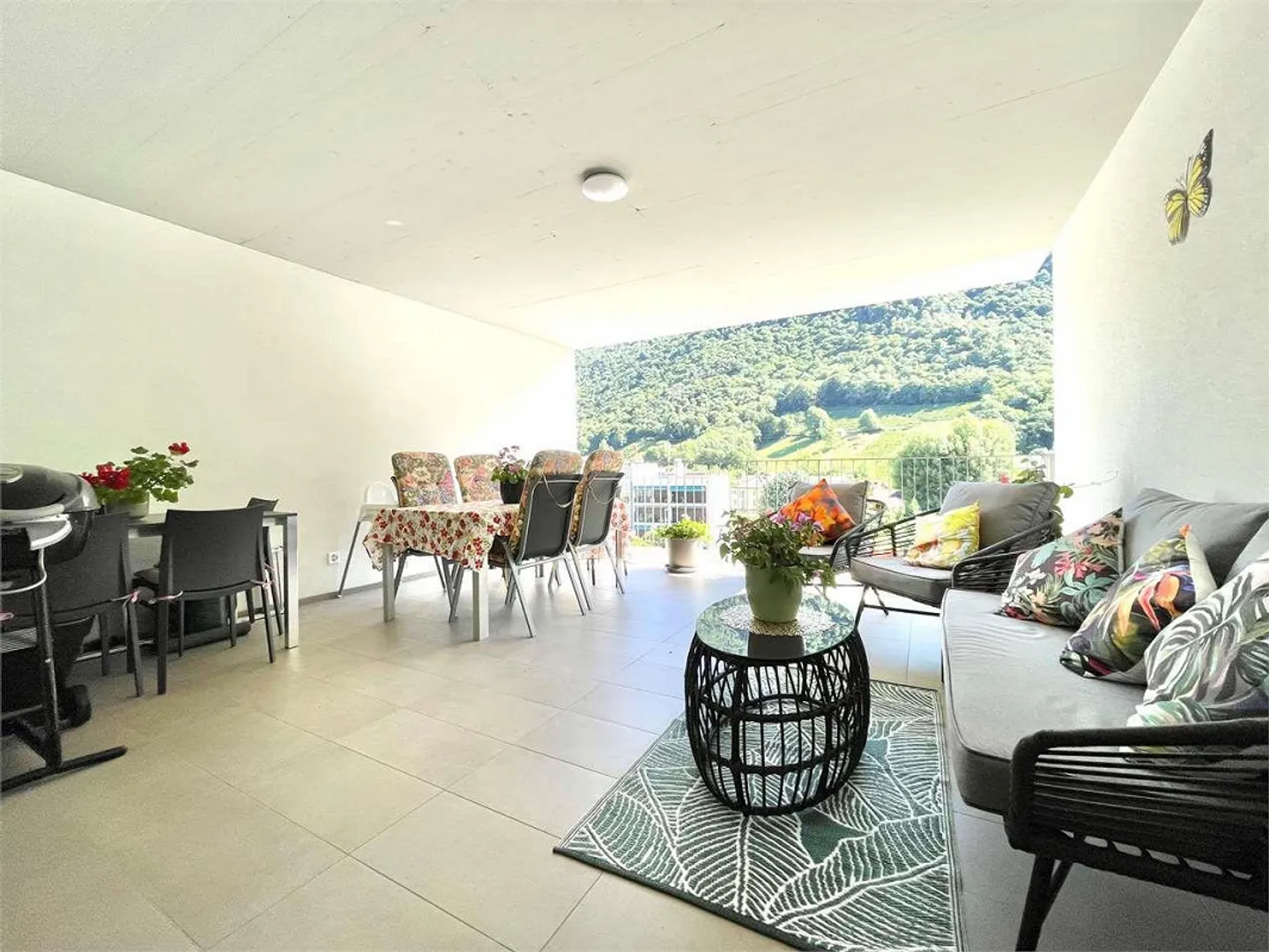 Modernes 4.5-Zimmer-Apartment in Rivera - Foto 3 di 11