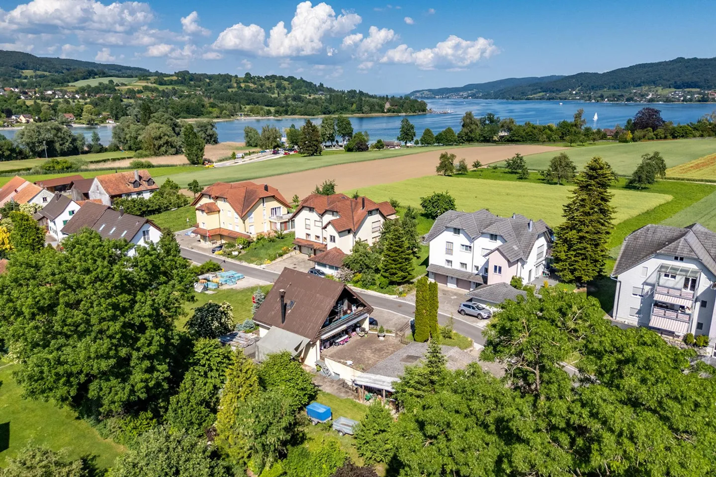 Charmantes Einfamilienhaus mit Garten - Foto 3 von 19