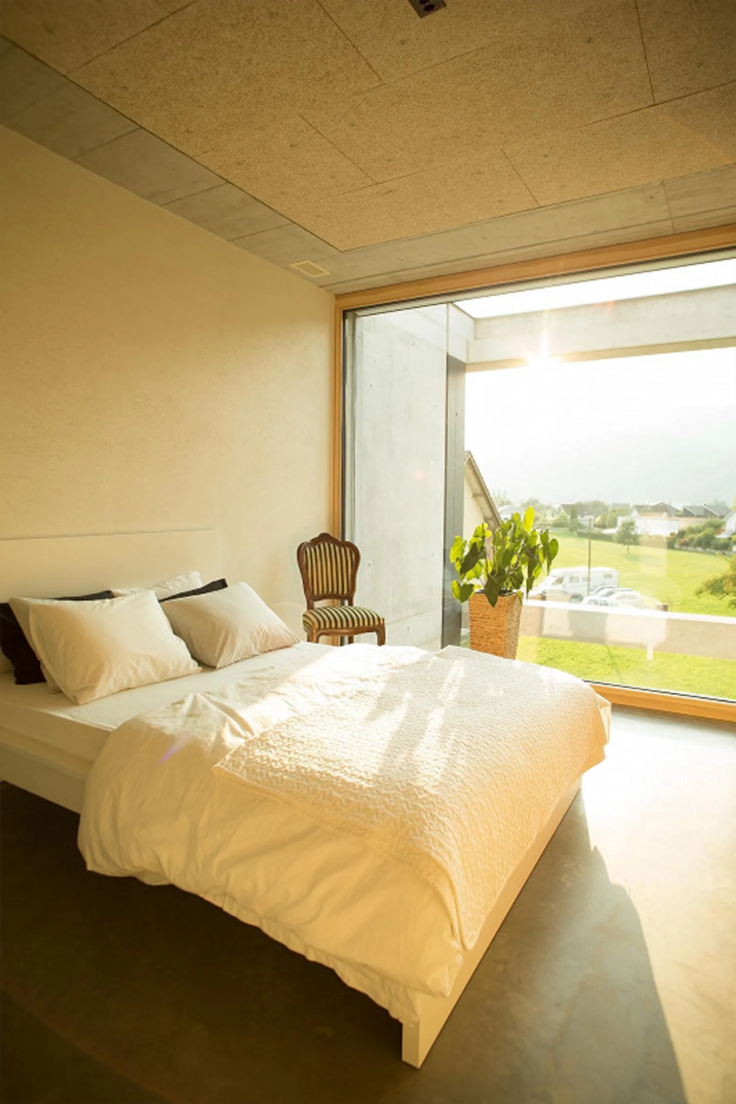 Loft F11 - 60m2 con terrazza coperta e lounge - www.erica.ch - Foto 2 di 14