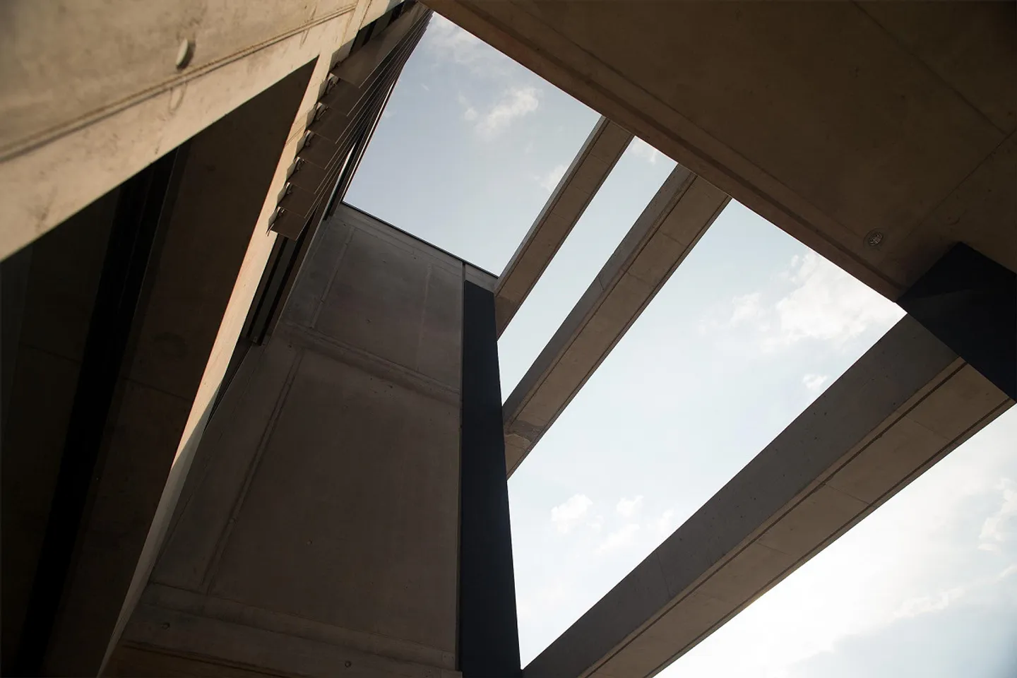 Loft F11 - 60m2 con terrazza coperta e lounge - www.erica.ch - Foto 9 di 14