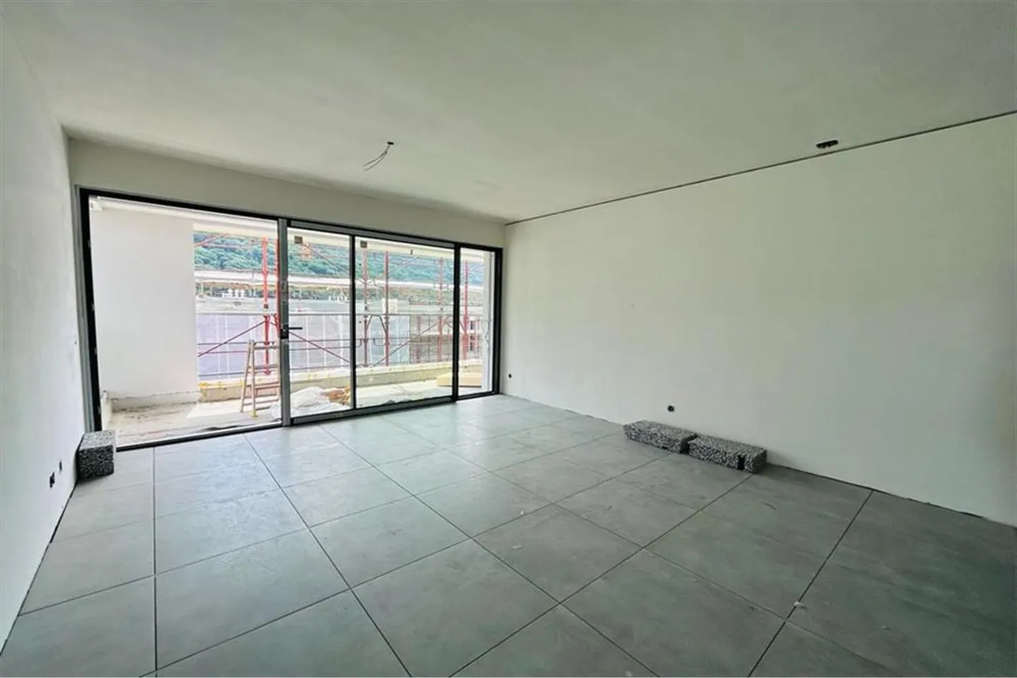 2.5 Room Apartment - Photo 8 of 13