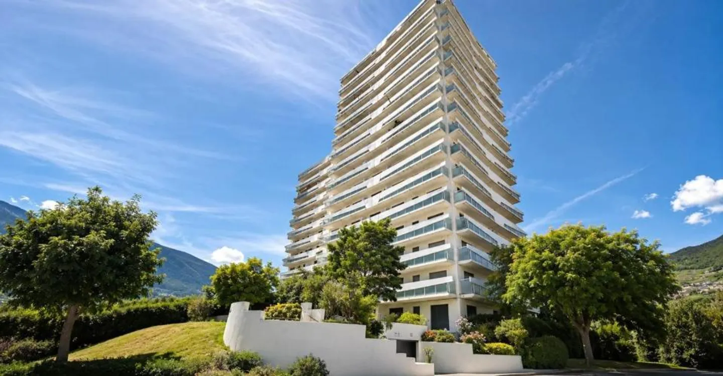 Appartamento di 4,5 locali al 10° piano con vista panoramica - Foto 1 di 9