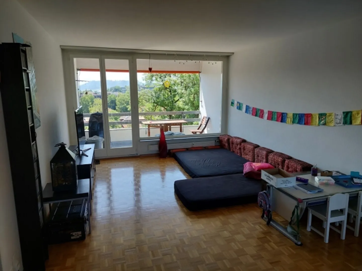 «4 ZI-WOHNUNG IN BERN - OSTRING, MÖBLIERT, TEMPORÄR» - Foto 2 von 10