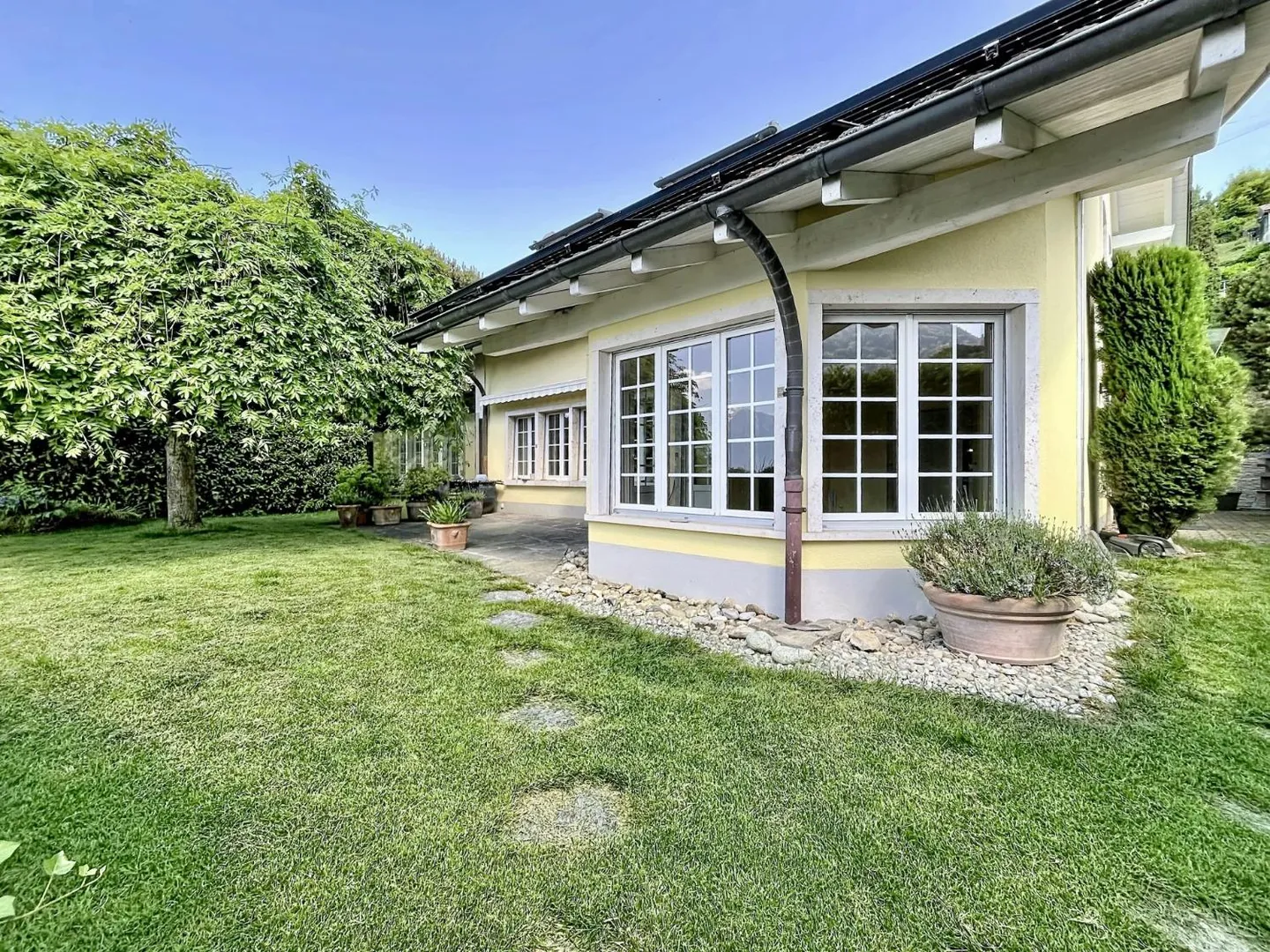 Maison dans un endroit calme avec jardin et vue sur le lac - Photo 7 sur 13
