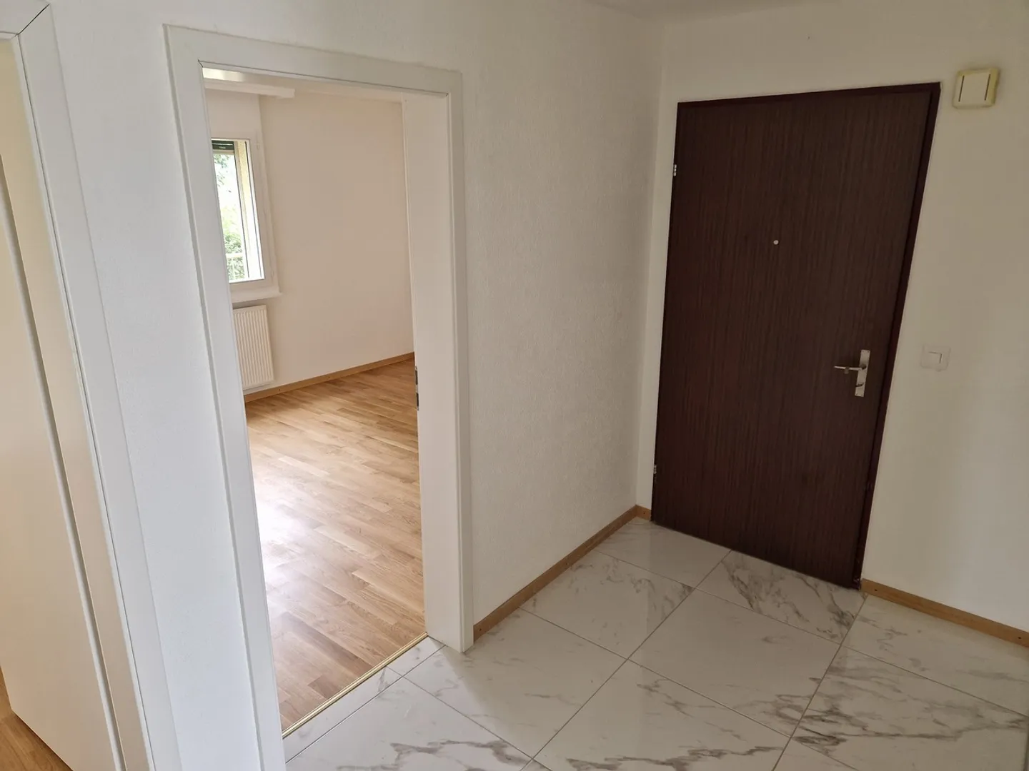 Wohnung mieten - Foto 3 von 8