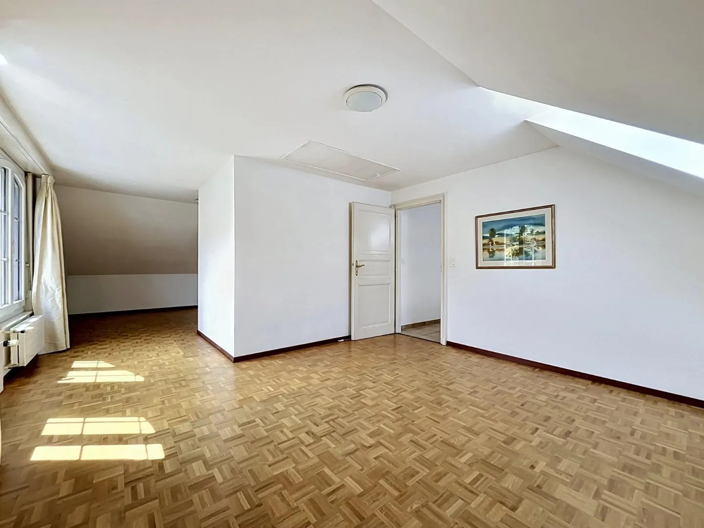 Maison dans un endroit calme avec jardin et vue sur le lac - Photo 11 sur 13