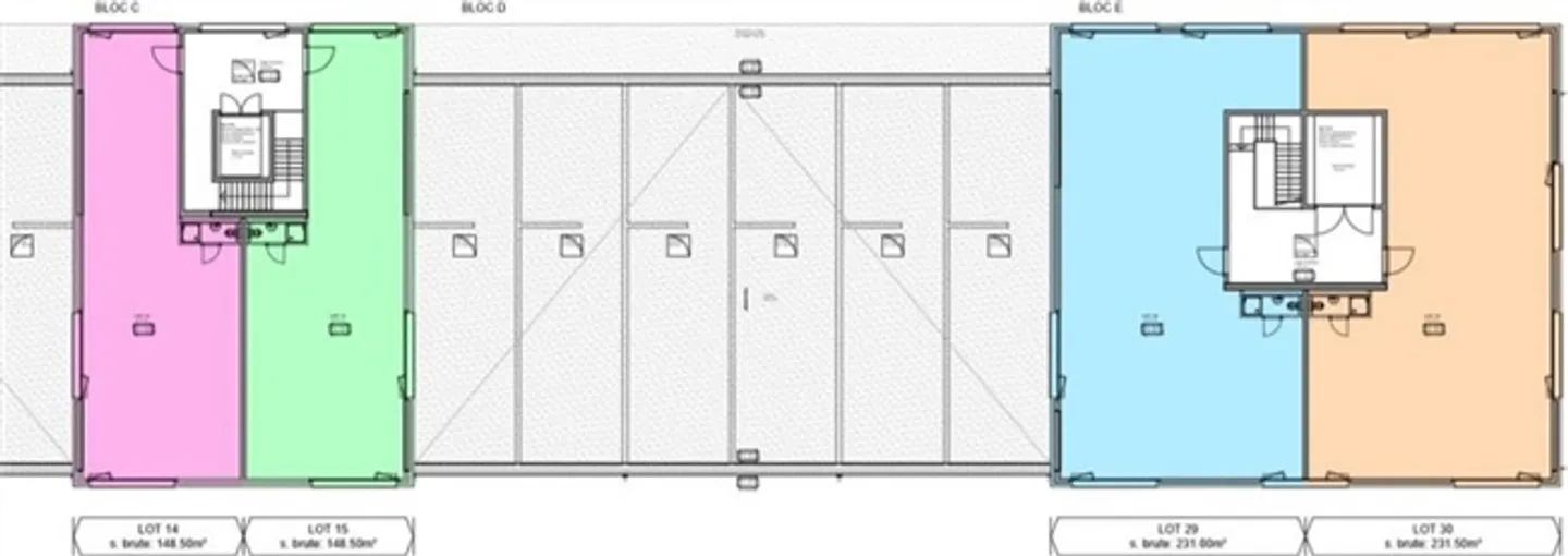 Halls industriels, surfaces et dimensions selon les besoins. - Photo 3 sur 4