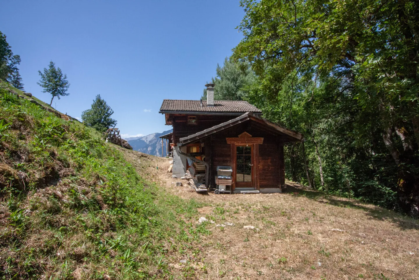 Charmantes kleines Chalet zu verkaufen in Lourtier - Foto 1 von 9