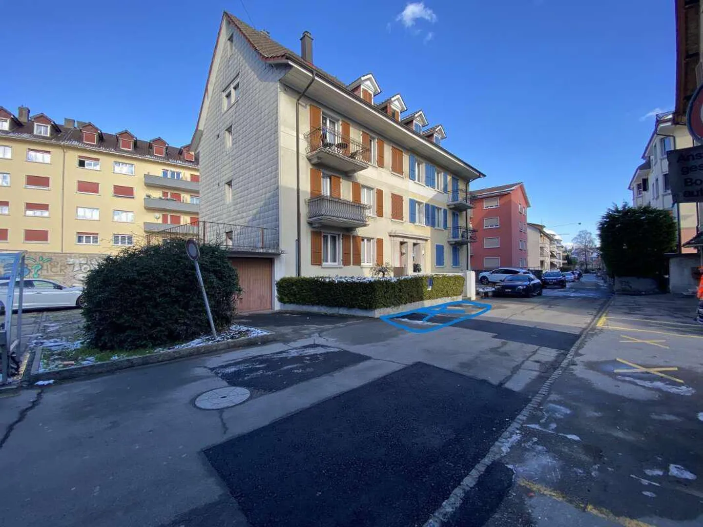 Außenparkplatz im Stadtzentrum - Foto 1 von 1