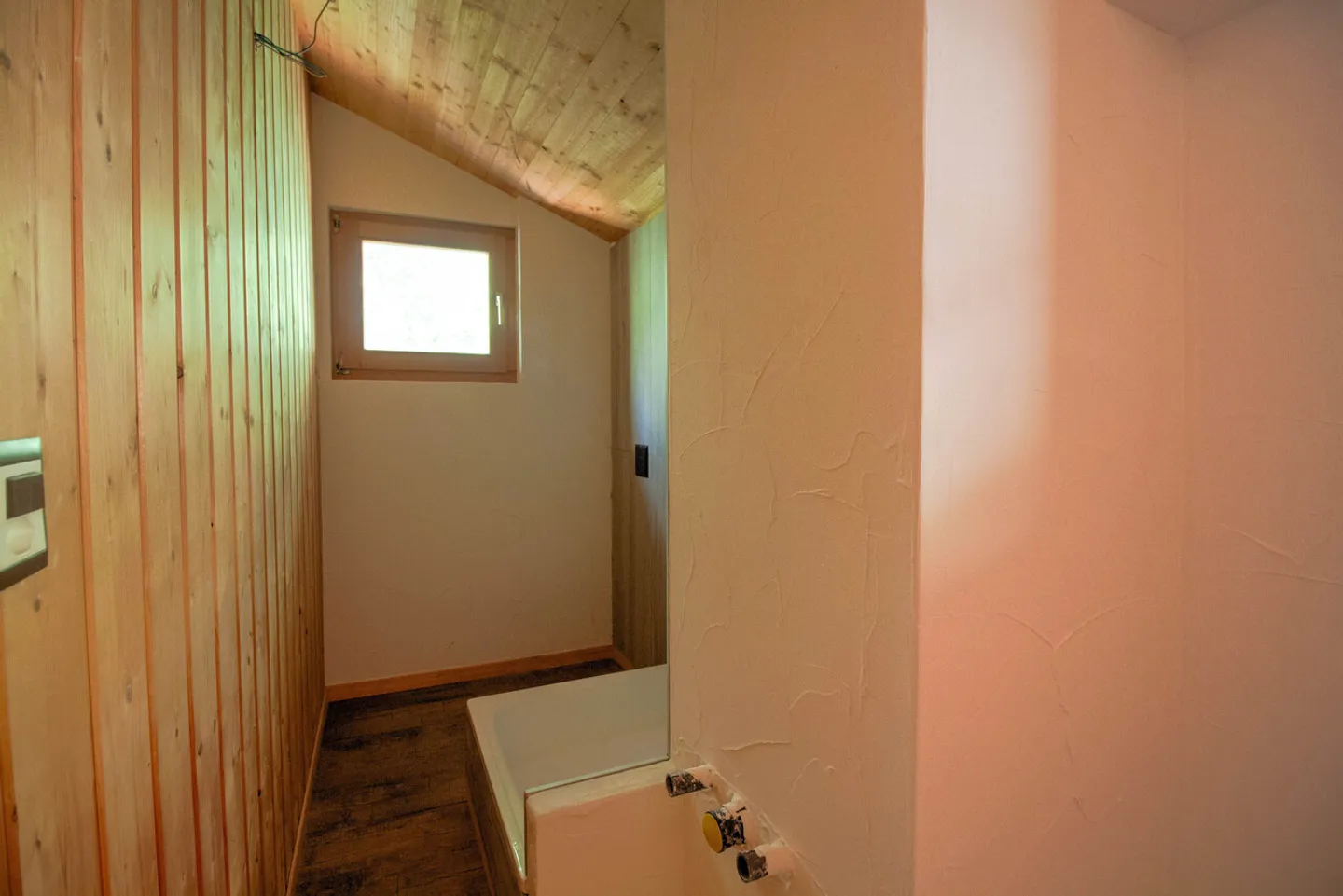 Charmantes kleines Chalet zu verkaufen in Lourtier - Foto 8 von 9