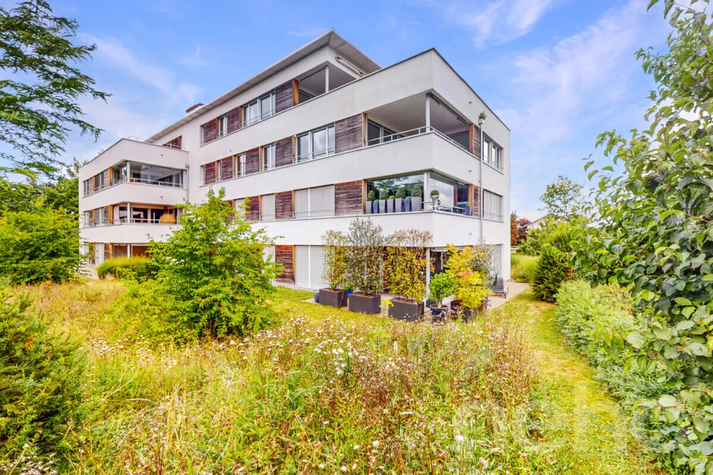 157 m2 modern living comfort with a view of Säntis and Churfirsten - Photo 3 of 13