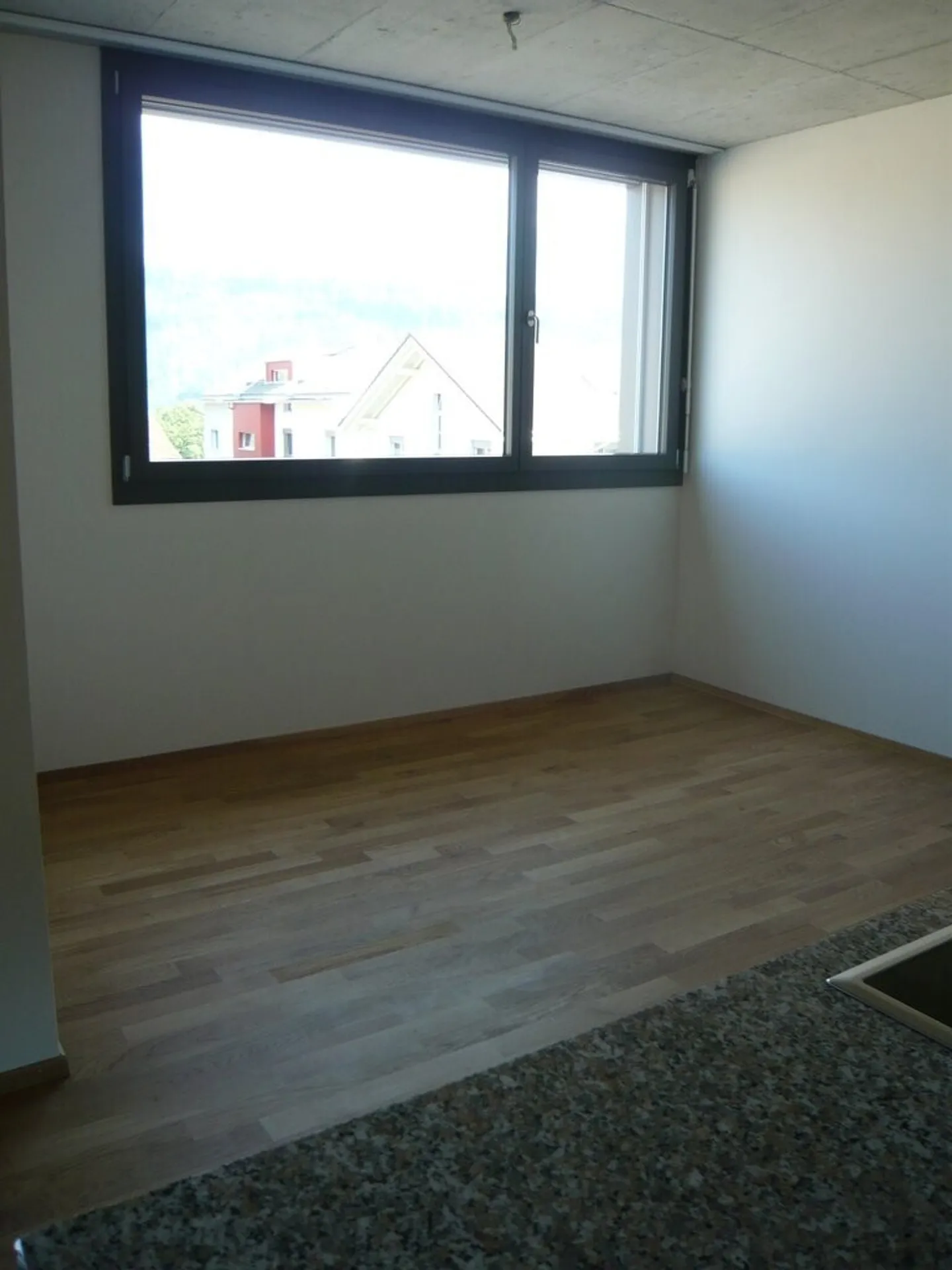 Visit - Move In - Feel Good - Photo 3 of 8