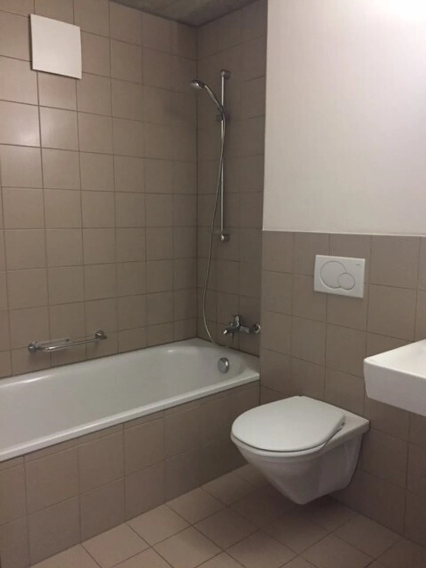 Visit - Move In - Feel Good - Photo 5 of 8