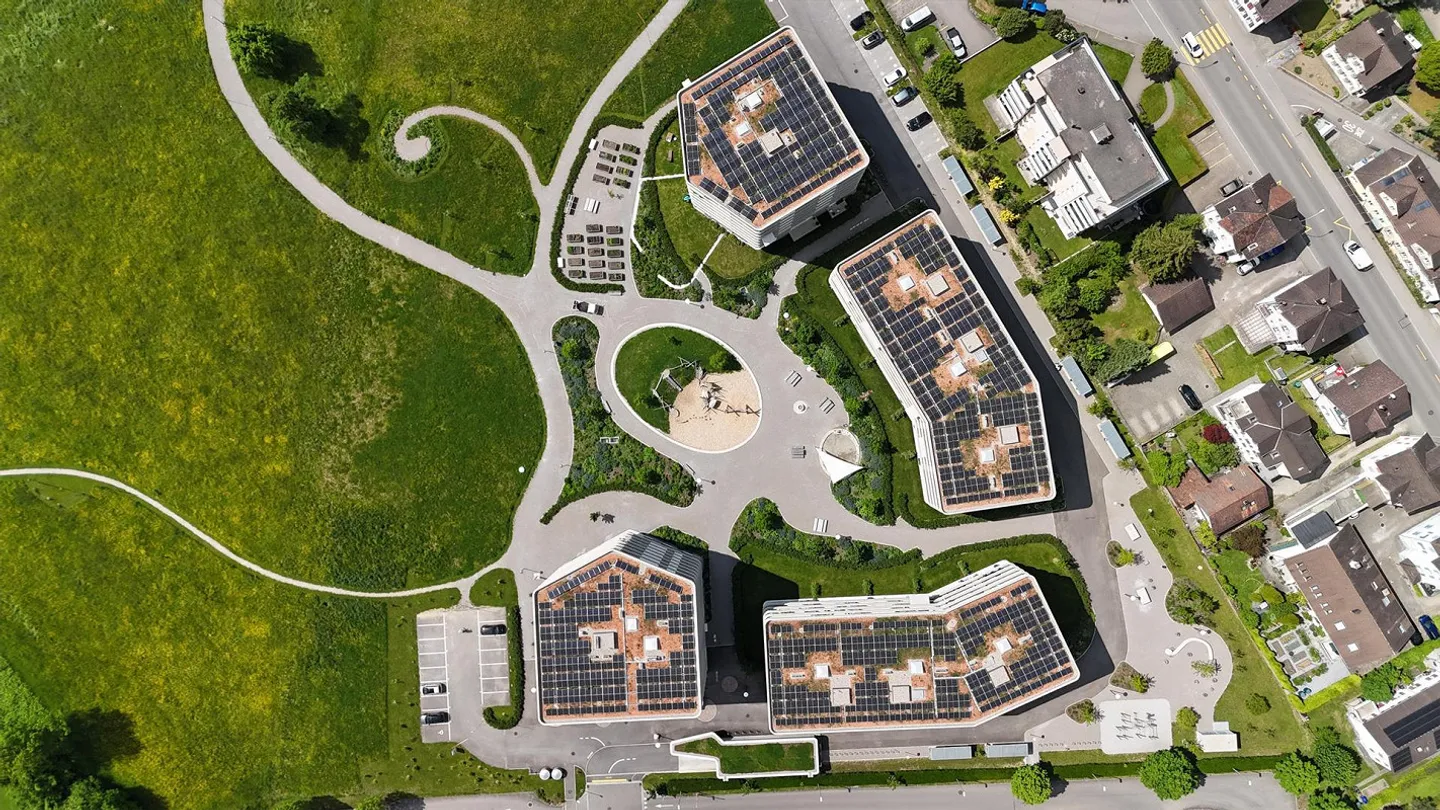 Appartamento 4.5 stanze a Niederuzwil - Foto 2 di 8