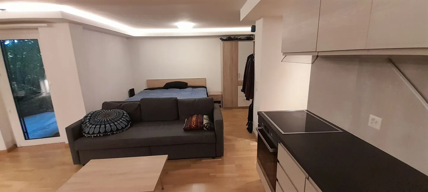 Moderno appartamento 1,5 locali, arredato su richiesta, con spazio esterno! - Foto 5 di 12