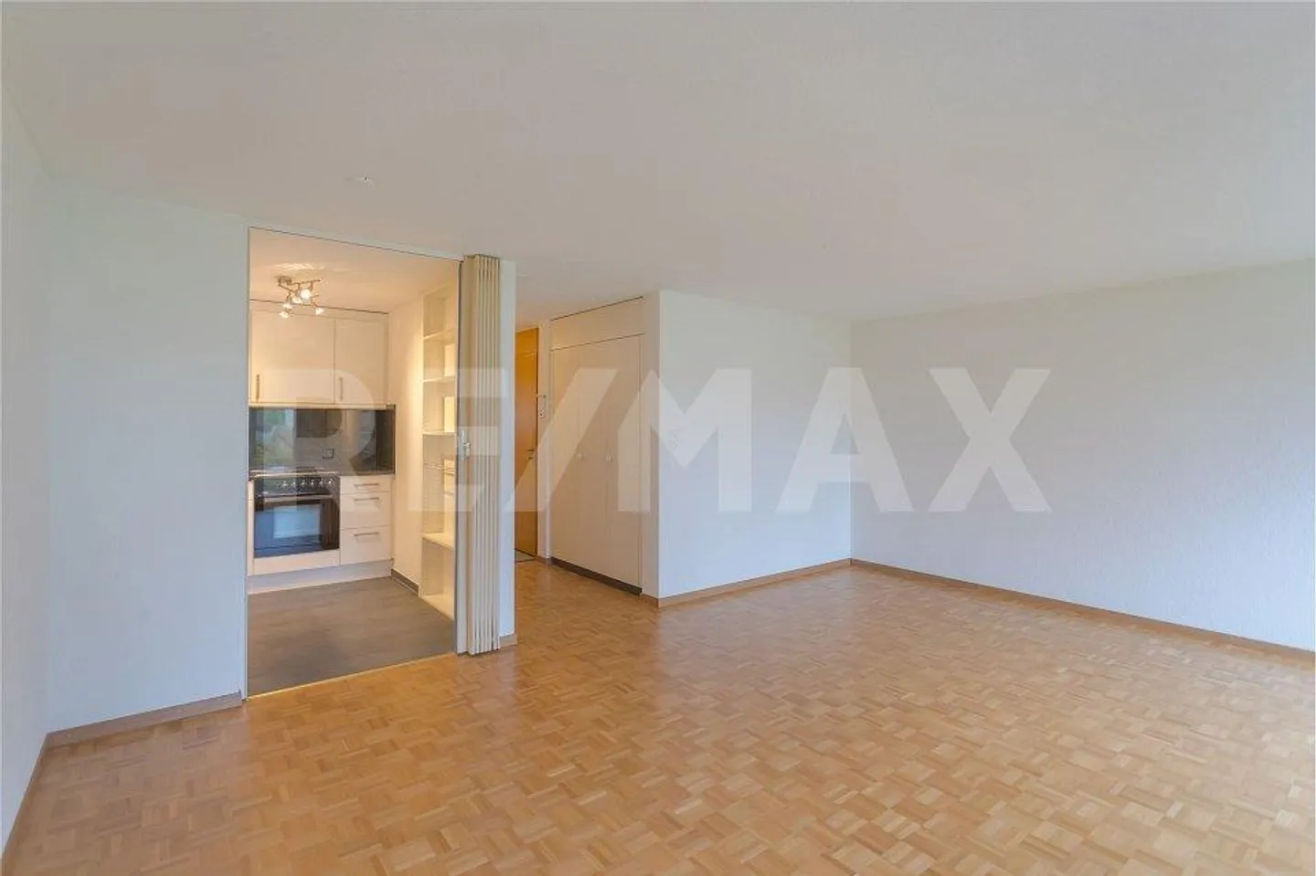 Practical, central 2½-room garden apartment - Photo 1 of 11