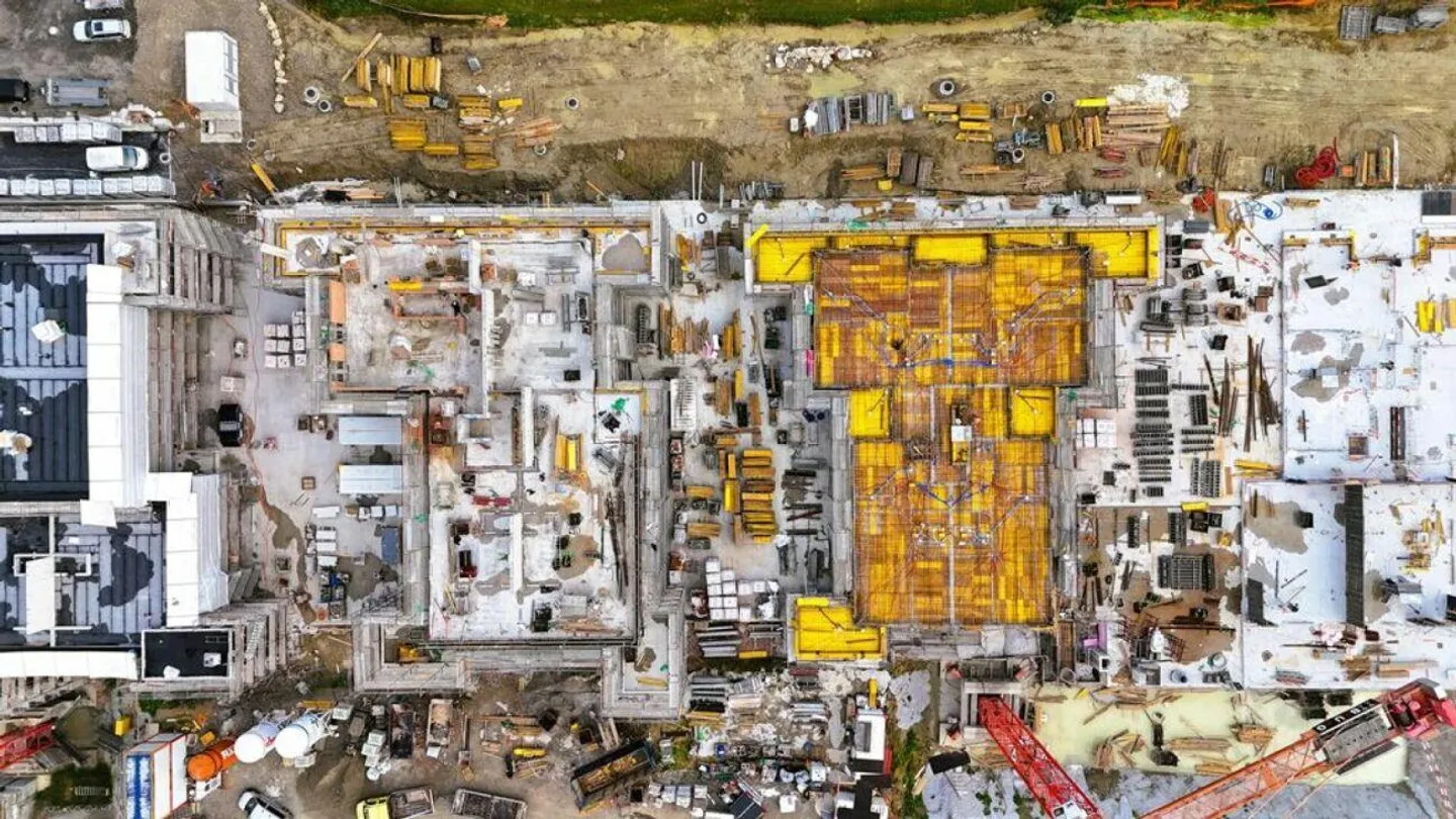 «3.5-Zi.-Wohnparadies mit riesigem Gartenanteil» - Foto 1 von 13