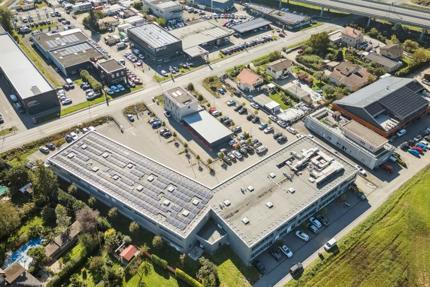 «Yverdon - Moderne Industriehalle von 195 m²» - Photo 13 of 14