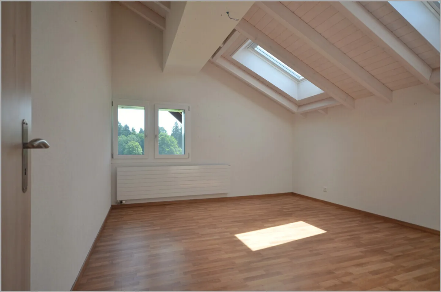 Moderne Attika-Maisonette mit traumhafter Aussicht! - Foto 6 von 13