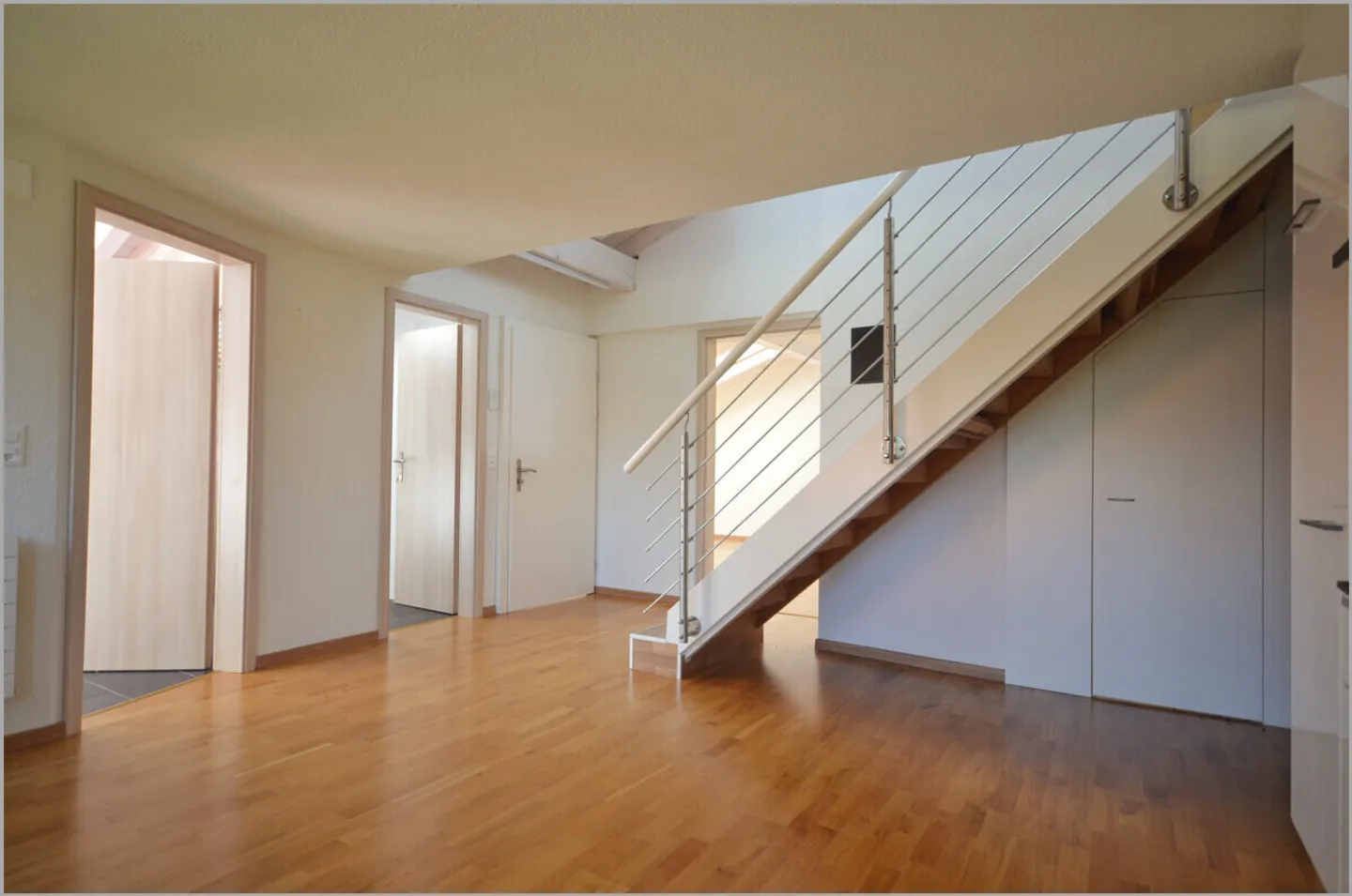 Moderne Attika-Maisonette mit traumhafter Aussicht! - Foto 4 von 13