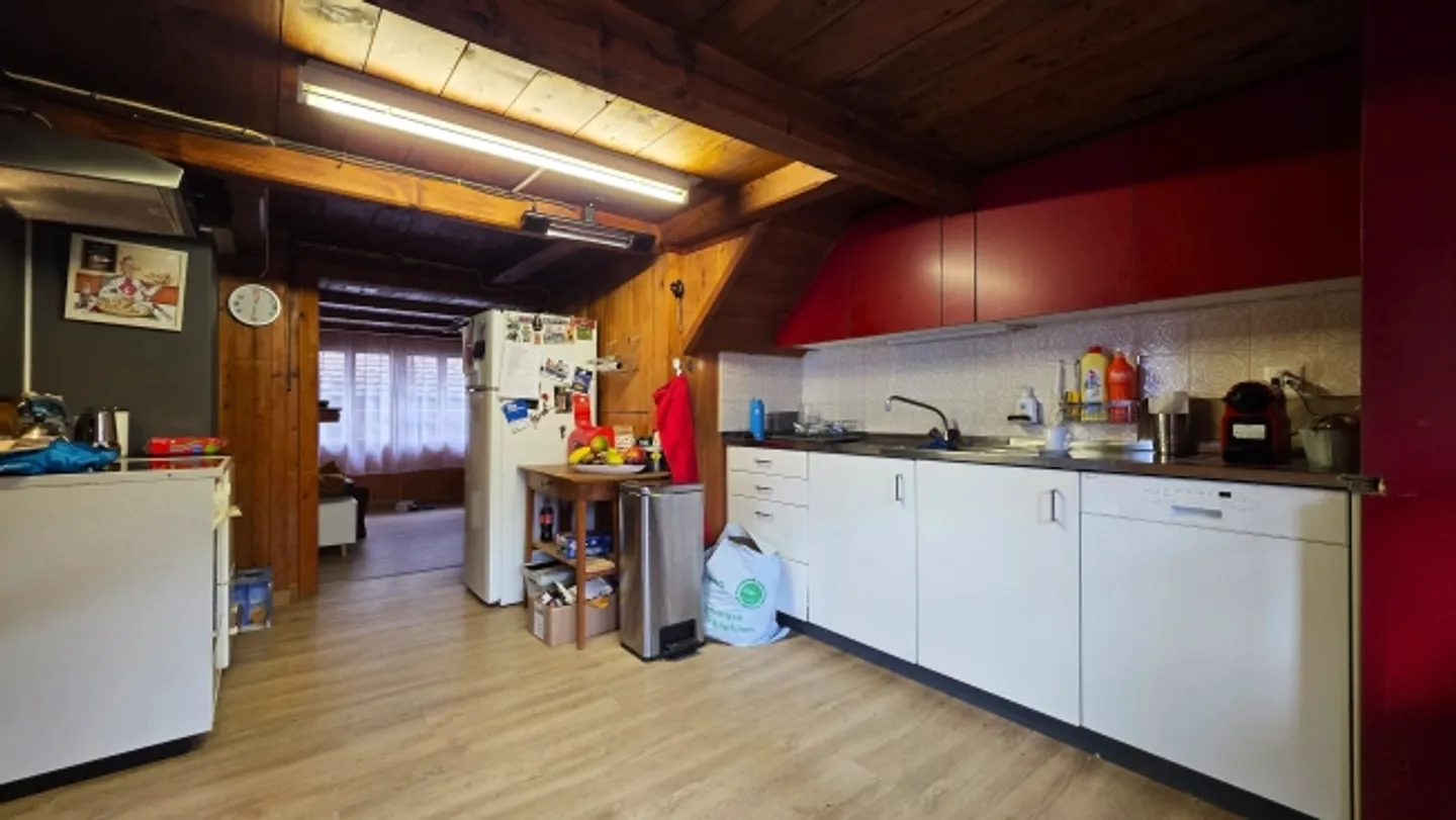 Rustic 2-family house with PV, potential and charm - Photo 6 of 13